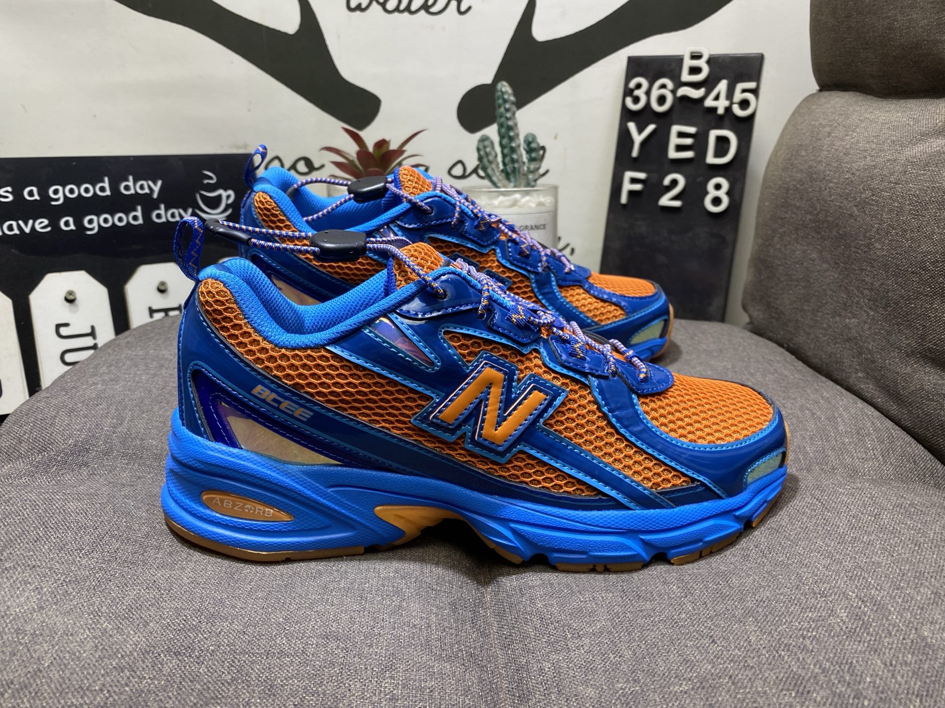 New Balance 新百伦U740系列 拼接网眼透气运动鞋休闲跑步鞋YEDF28