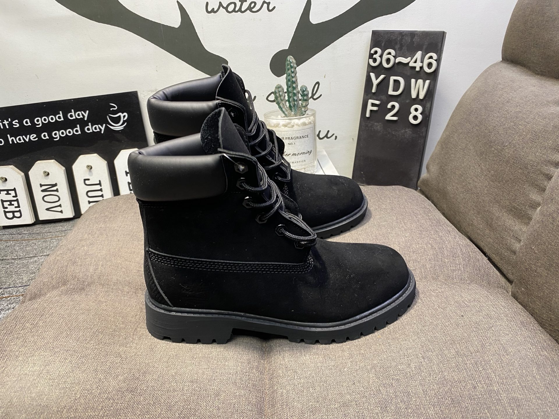 🈴105💰 新货🚀Timberland添柏岚/天伯伦户外中帮休闲马丁靴系列 YDWF28