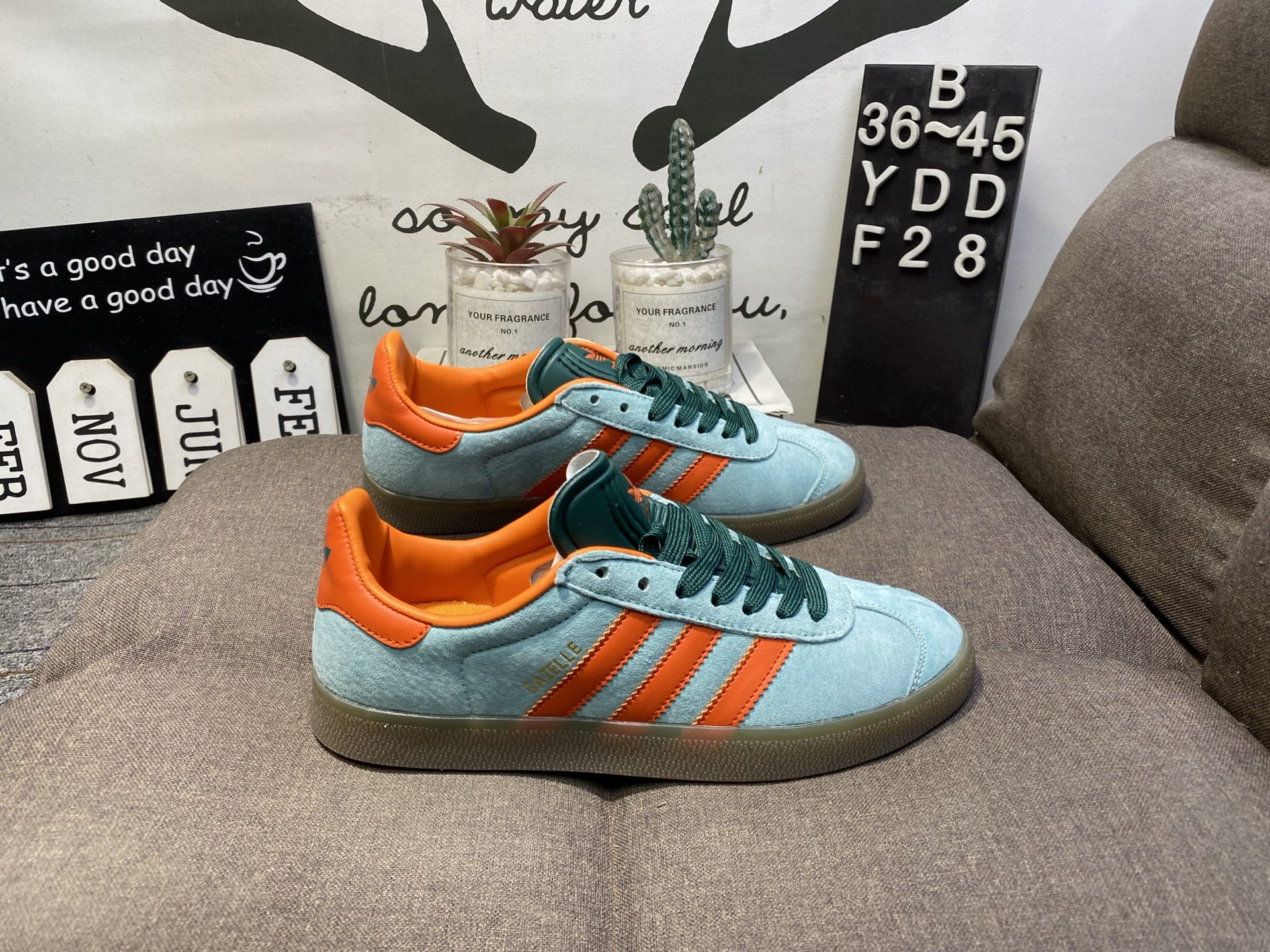 🈴100💰真标半码 Adidas/阿迪达斯三叶草GAZELLE男女通用德训T头休闲板鞋YDDF28
