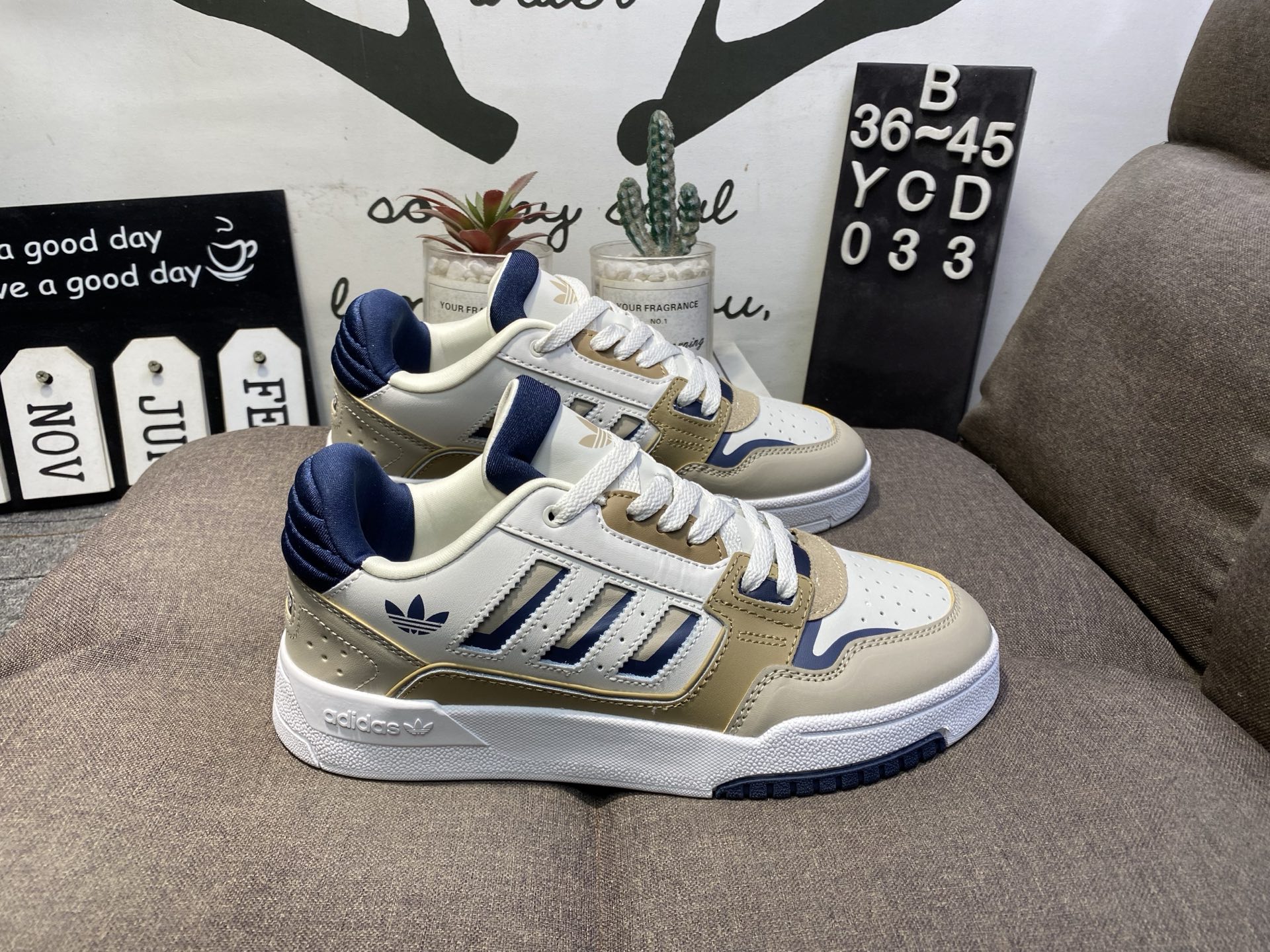 140💰真标半码
Adidas阿迪达斯三叶草DROP STEP运动休闲鞋YCD033