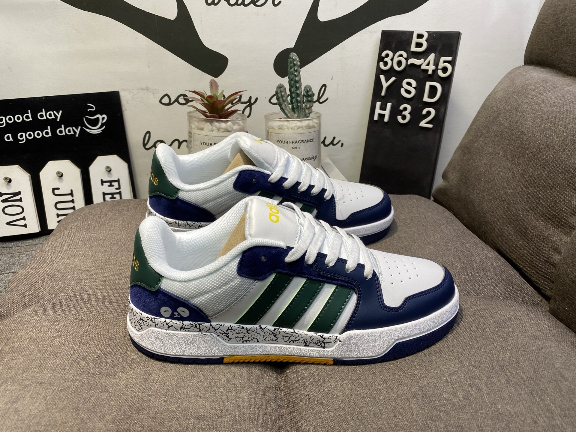 Adidas阿迪达斯NEO ENTRAP男女同款低帮休闲透气平底小白鞋YSDH32