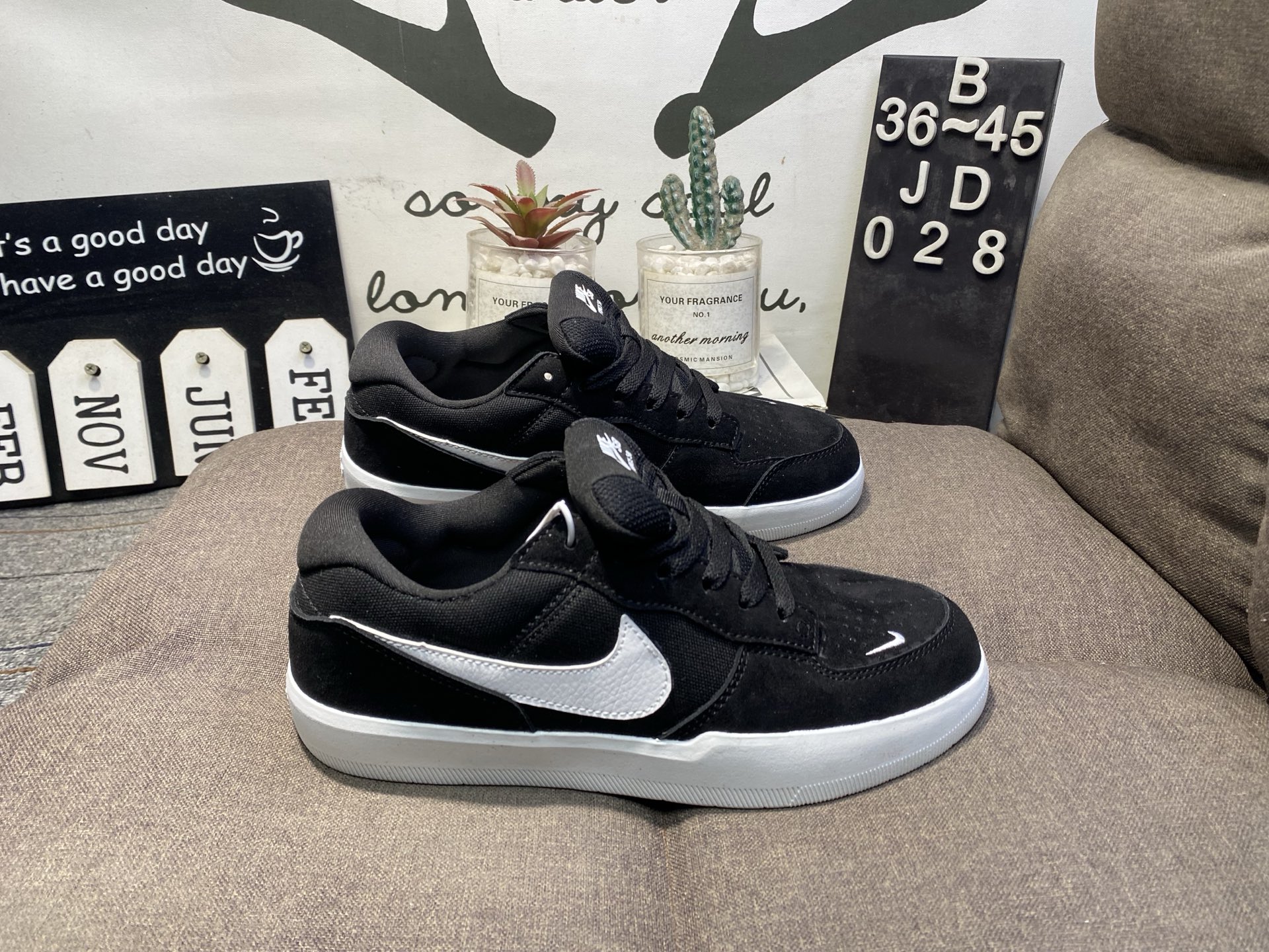 Nike耐克SB FORCE58猪巴革校园运动滑板鞋JD028