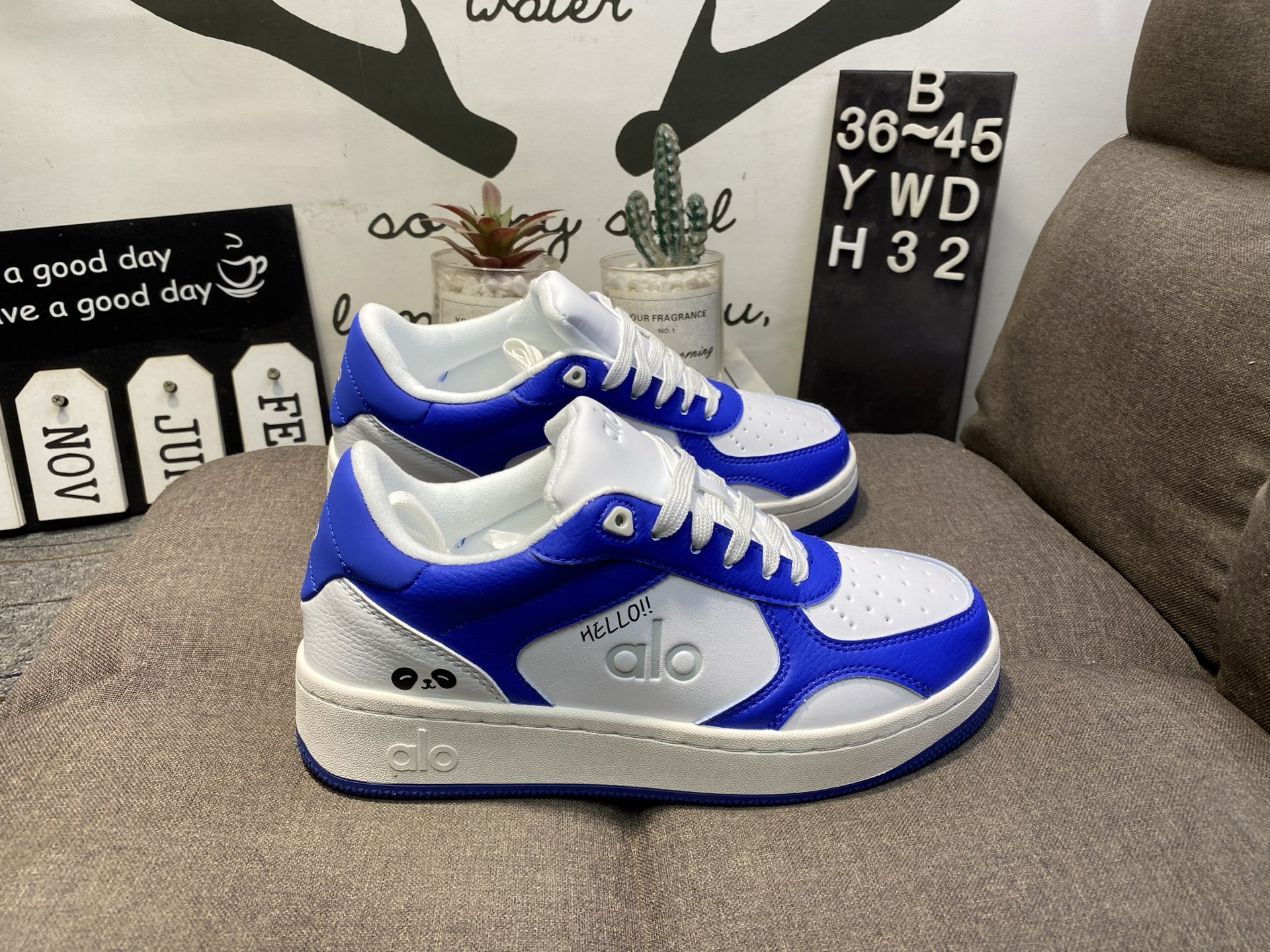 150💰真标半码
alo yoga Recover Mode 低帮休闲板鞋YWDH32