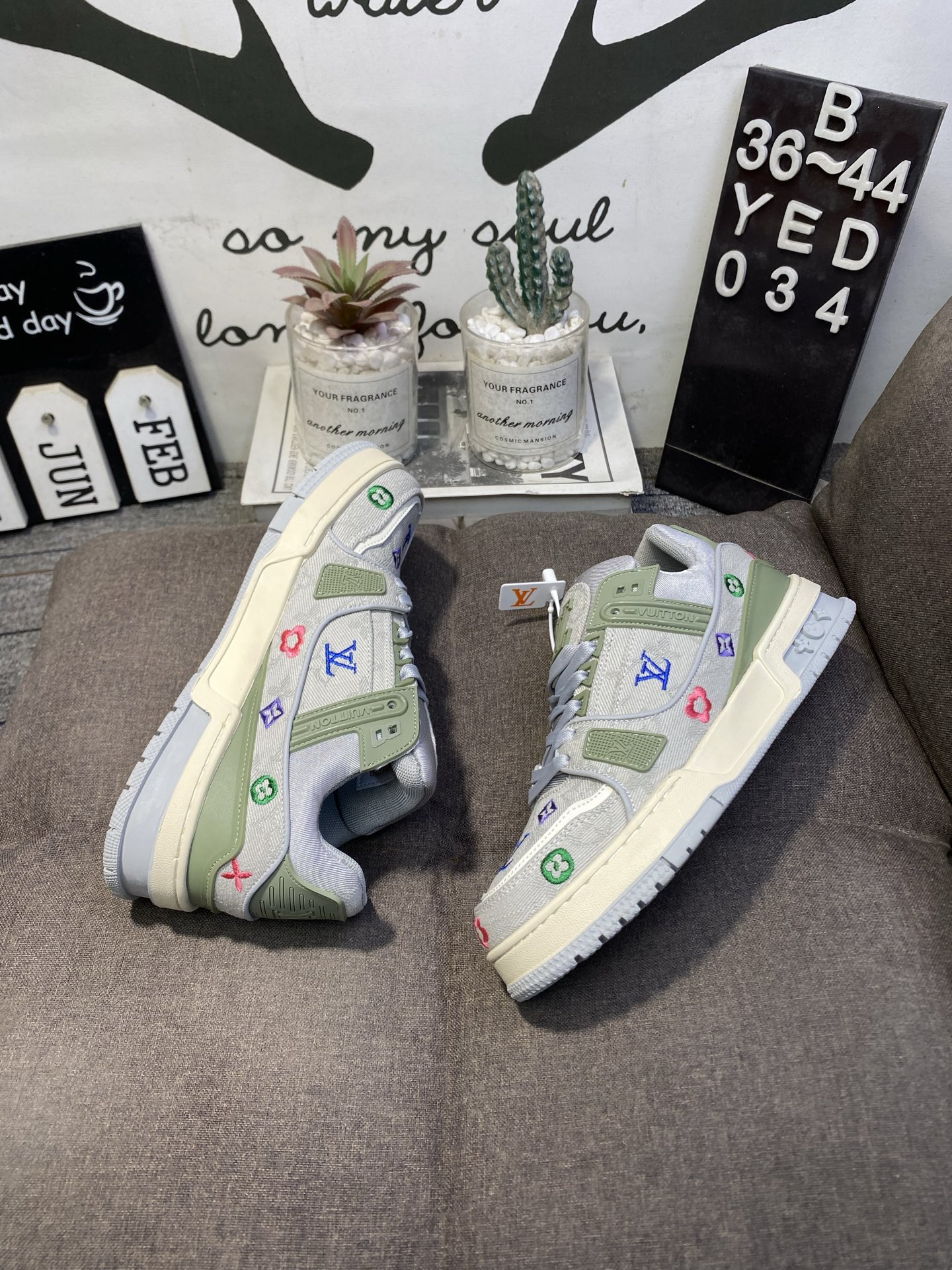 120💰 全新LV路易威登 LV ARCH LIGHT SNEAKER 休闲运动文化百搭篮球板鞋 YED034