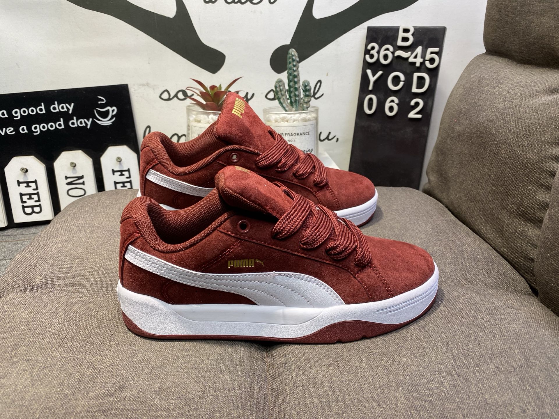 140💰真标半码
PUMA彪马皮面情侣马年面包休闲运动鞋YCD062