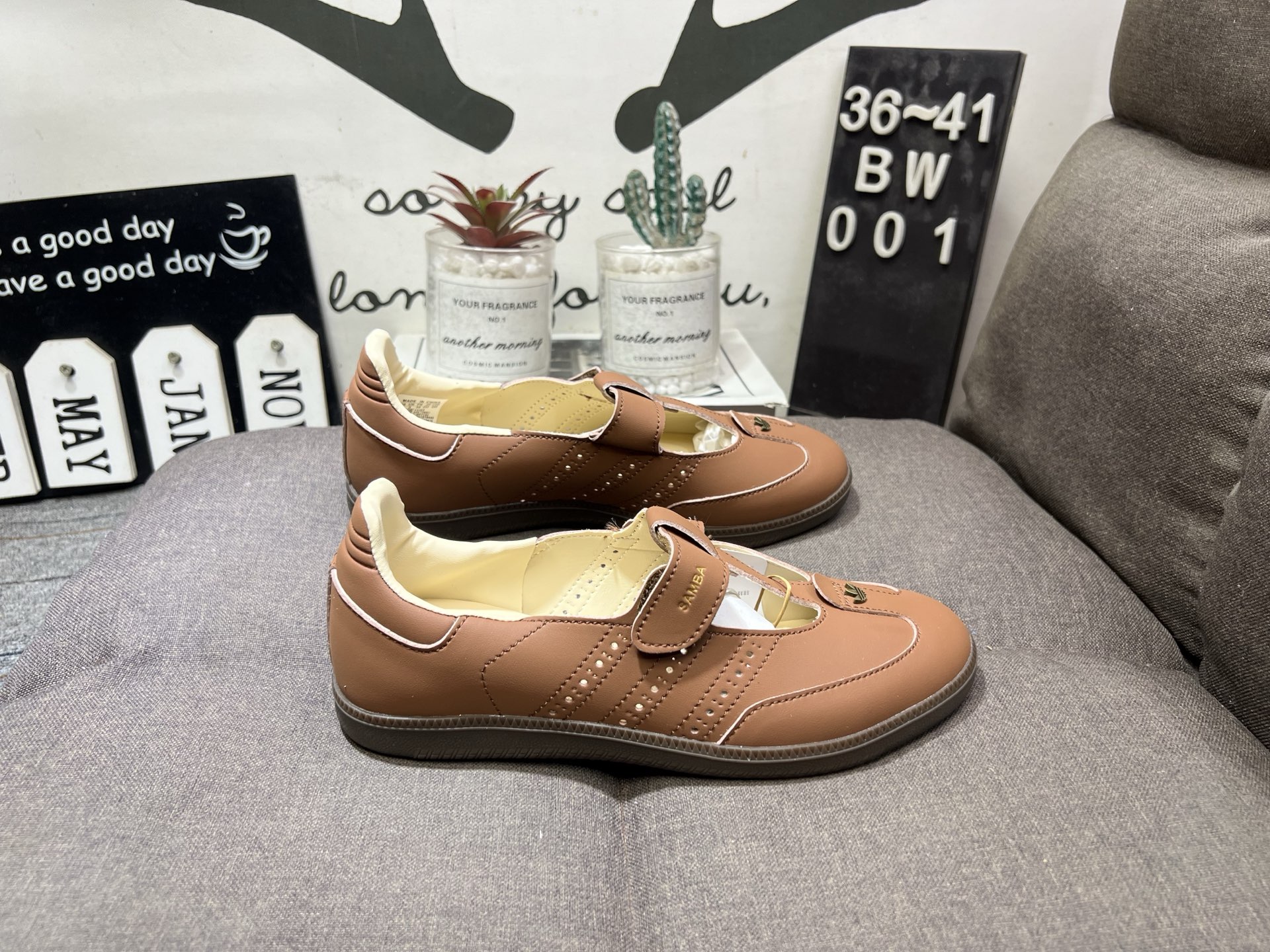 adidas阿迪达斯SAMBA JANE W运动休闲小白鞋BW001