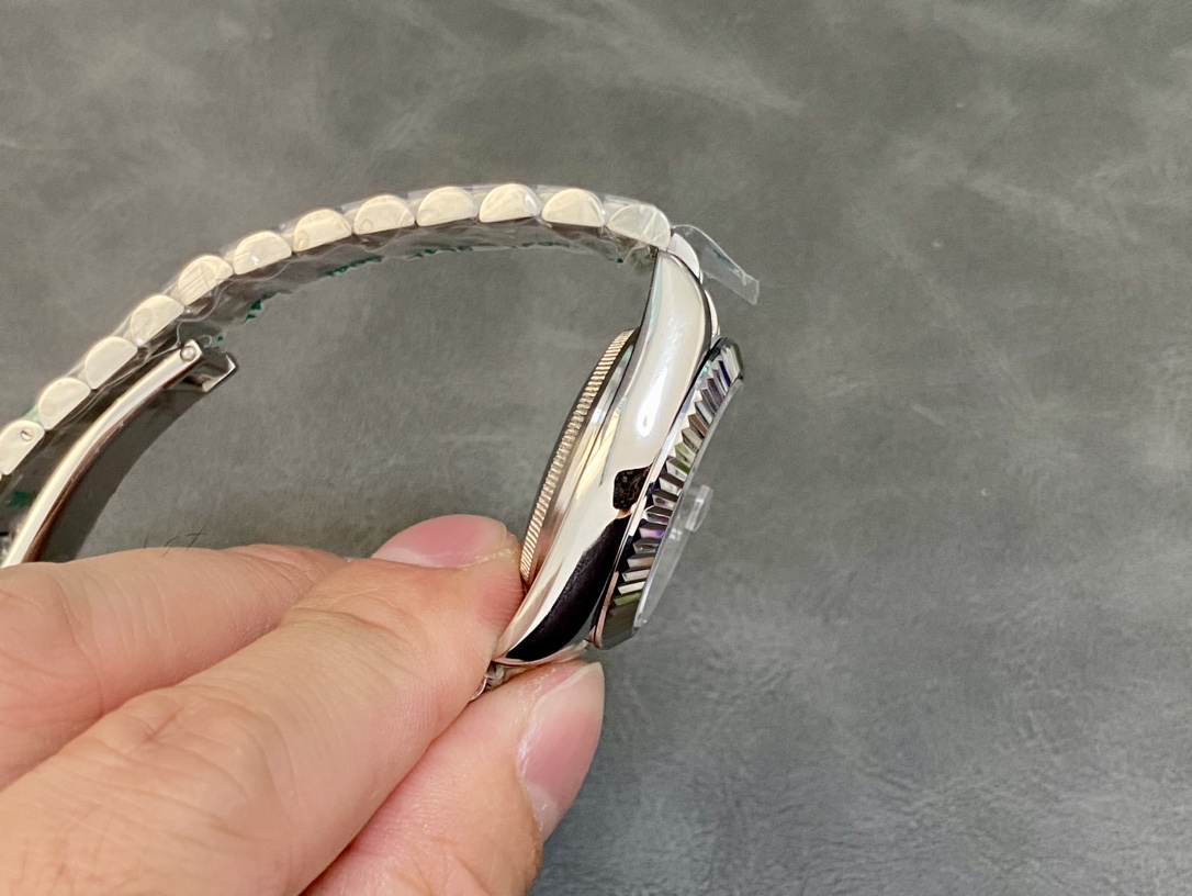 SK Factory 女款 劳力士Rolex 単历ログ型31mm 自動巻き