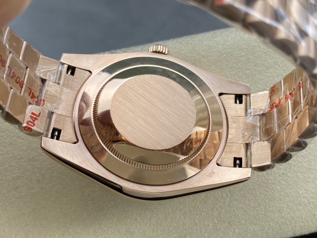 SK厂 劳力士Rolex 双历 星期日志型系列 40mmの高品質腕時計