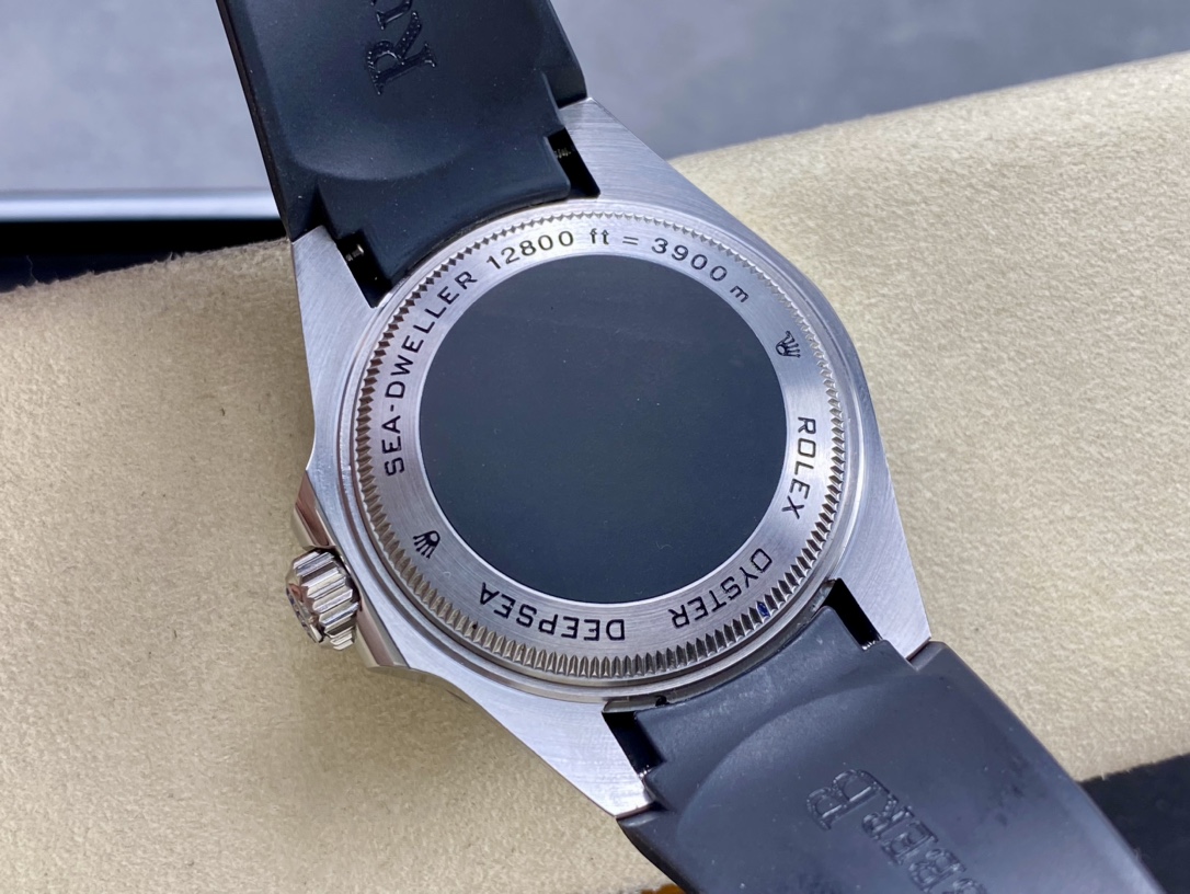 SK 労力士 SEA海使鬼王 44mm 男性用腕時計 - 高透過防刮ブルーサファイアガラス