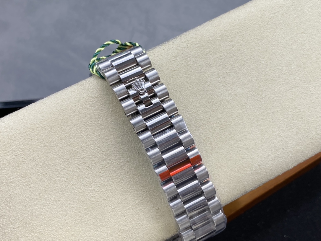 SK厂 劳力士Rolex 双历 星期日志型シリーズ 36mm - 高品質オートマチック腕時計