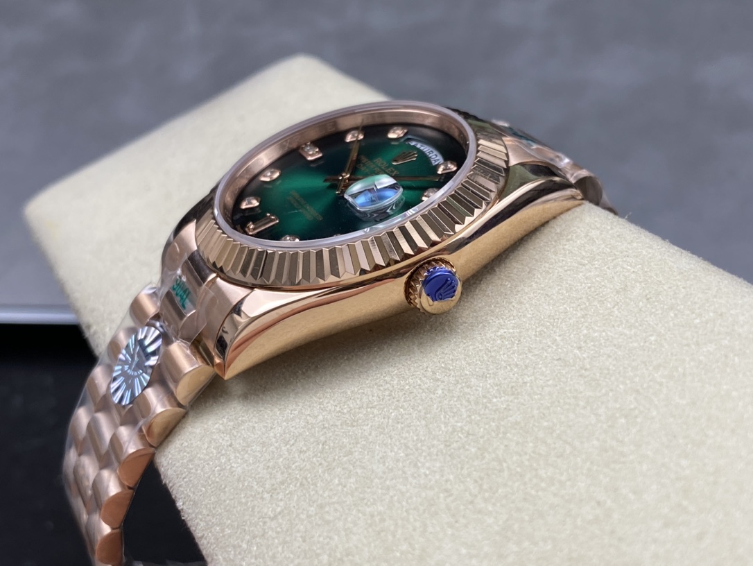 SK厂 劳力士Rolex 双历 星期日志型 40mm 高品質自動巻き腕時計