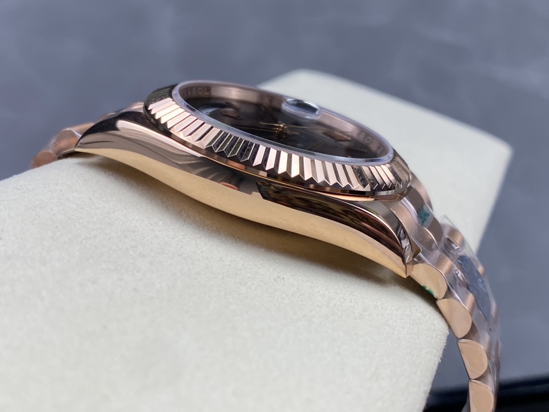 SK厂 劳力士Rolex 双历 星期日志型シリーズ 40mm