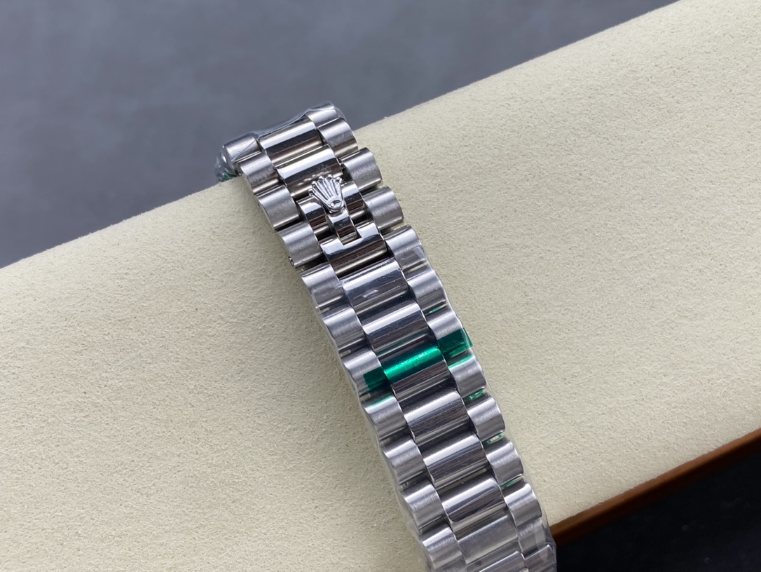 SK厂 劳力士Rolex 双历 星期日志型 40mm - 高品質メンズ腕時計