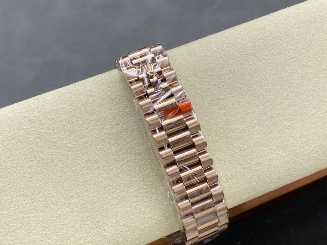 SK厂 劳力士Rolex 双历 星期日志型 36mm 自動巻き