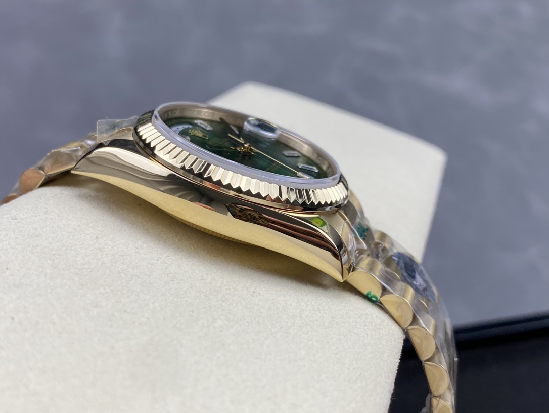 SK厂 劳力士Rolex 双历 星期日志型 36mm 自動巻き