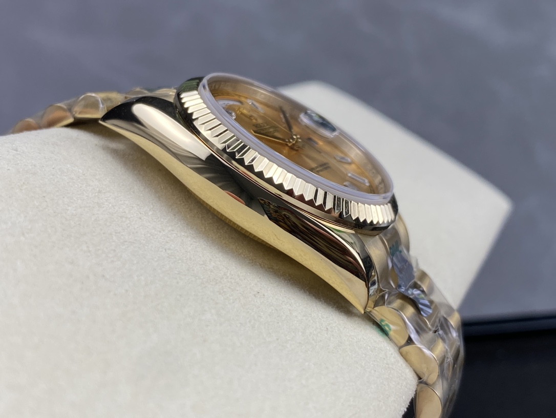 SK厂 劳力士Rolex 双历 星期日志型シリーズ 36mm - 高品質自動機械腕時計