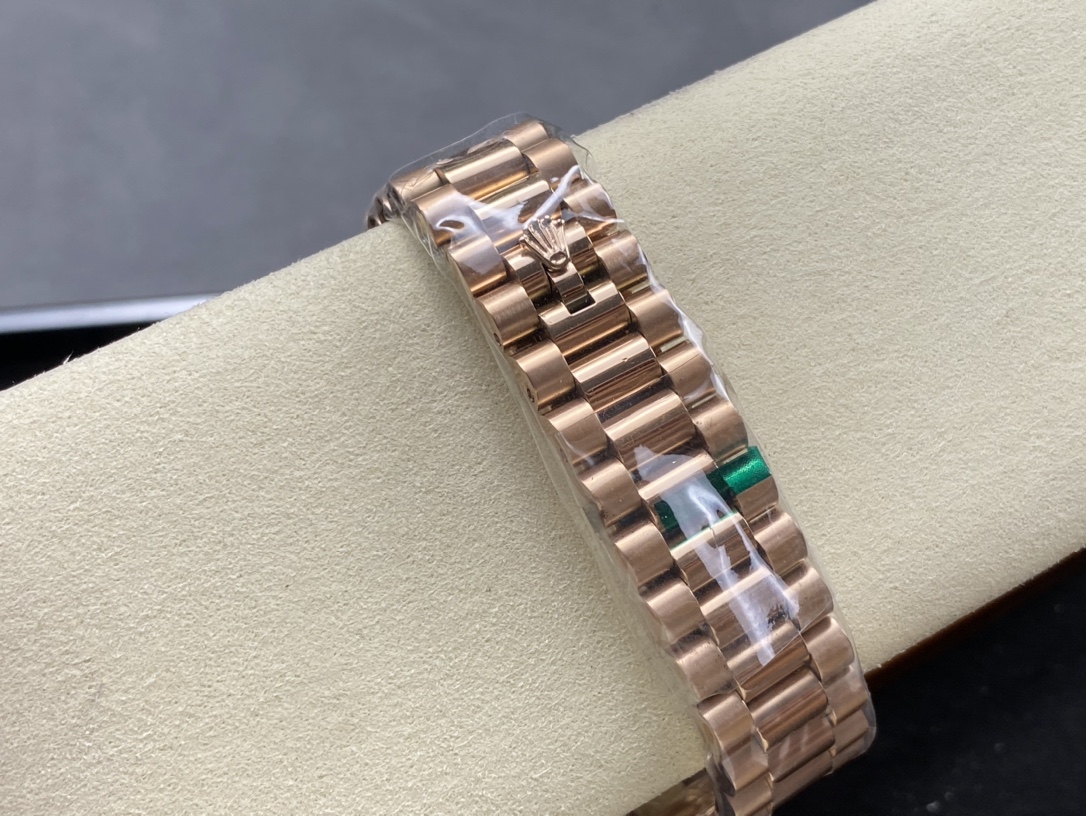 SK厂 劳力士Rolex 双历 星期日志型 40mm 自動機械腕時計