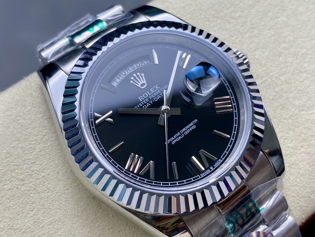 SK厂 劳力士Rolex 双历 星期日志型シリーズ 40mm - 高品質自動巻き