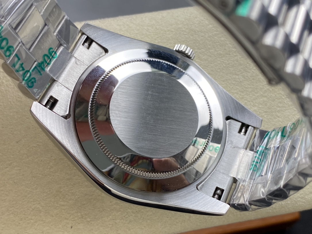 SK厂 劳力士Rolex 钻刻双历 星期日志型系列 40mm