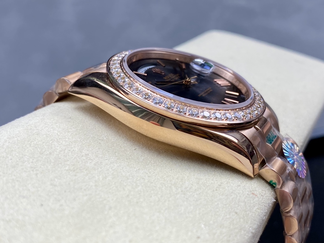 SK厂 劳力士Rolex 双历 星期日志型シリーズ 40mm - 高品質自動機械腕時計