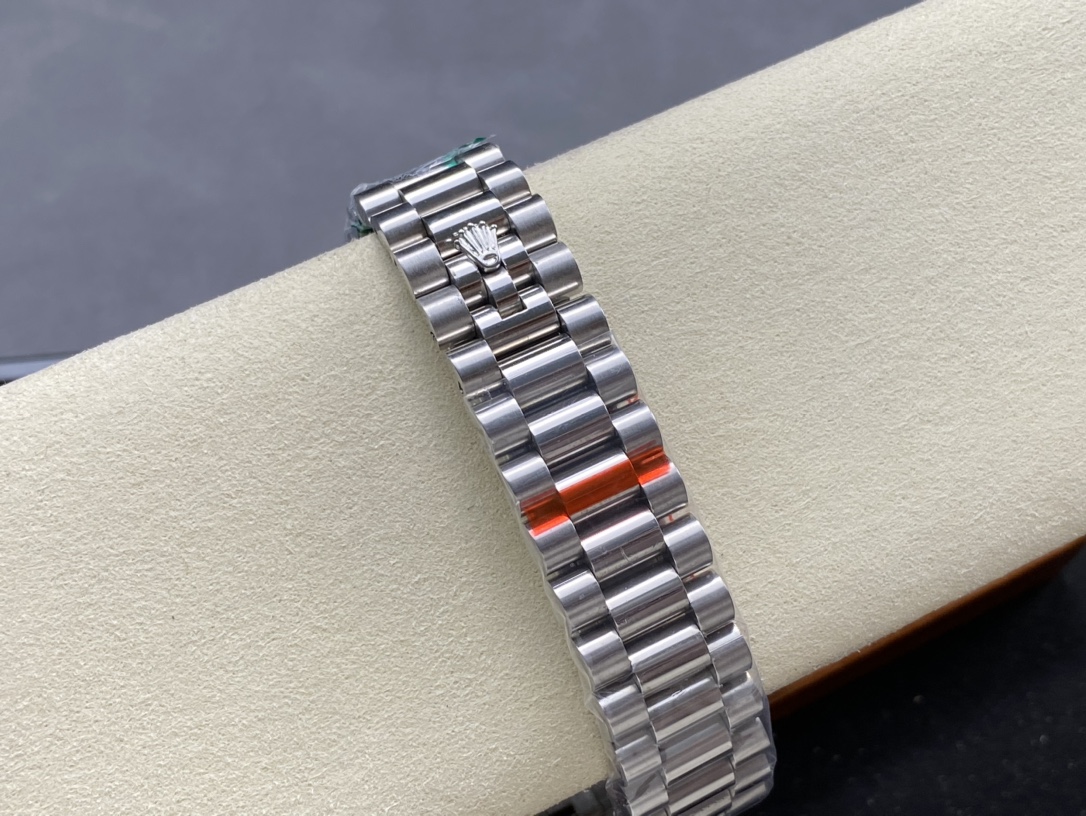 SK厂 劳力士Rolex 双历 星期日志型 36mm 自動機械腕時計