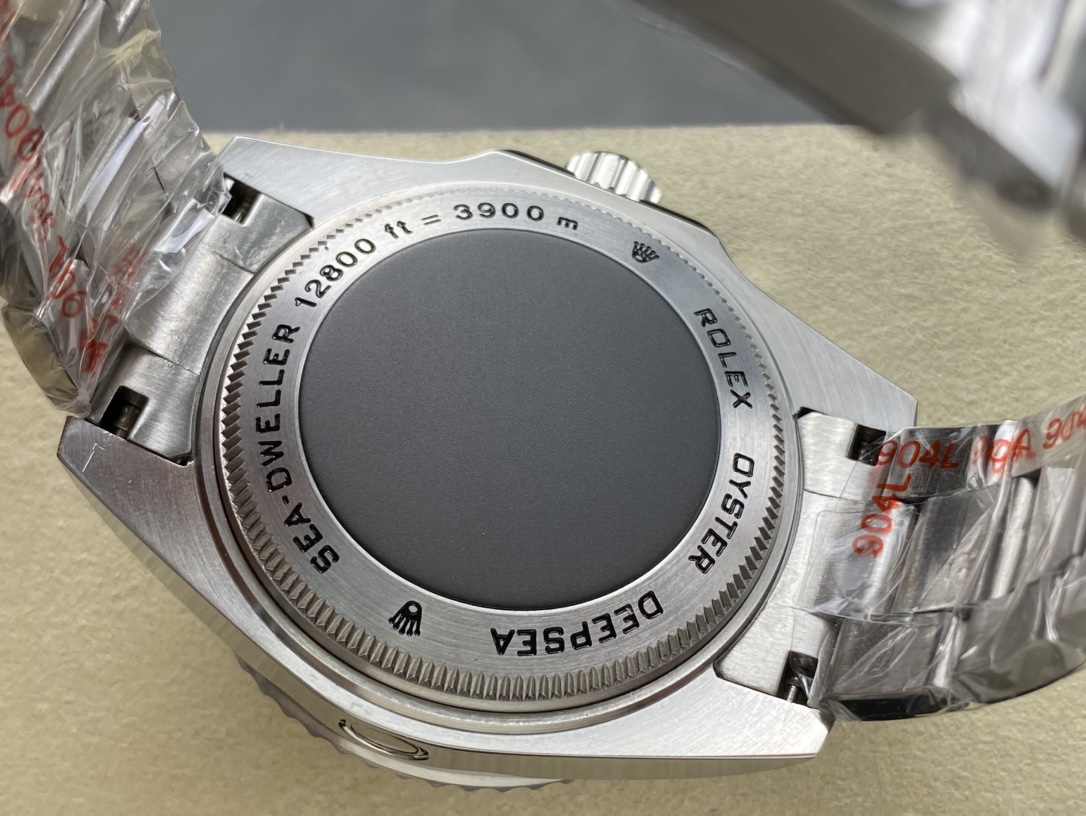 SK 労力士SEA海使鬼王 深潜型腕表 44mm メンズ