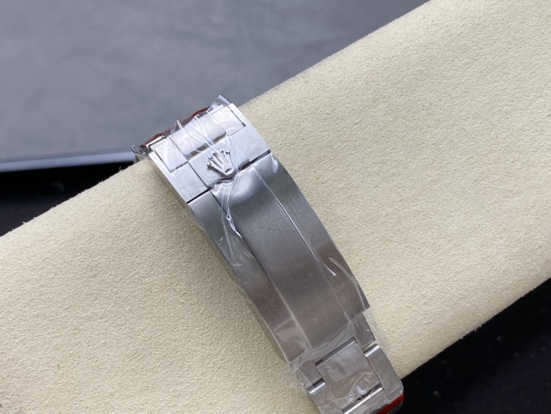 SK 労力士SEA海使鬼王 深潜型腕表 44mm メンズ