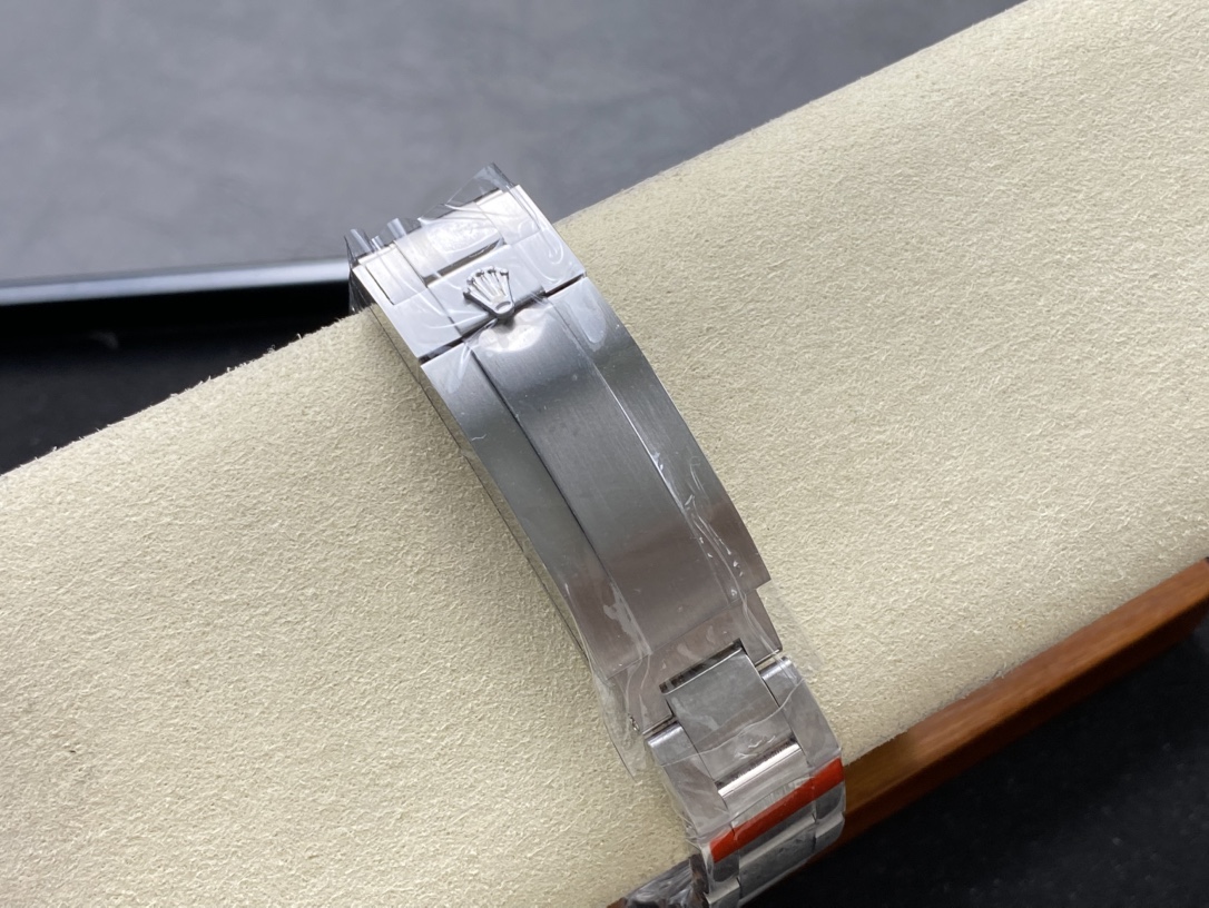 SK 労力士SEA海使鬼王 44mm 大サイズ男表 防刮ブルーサファイアガラス