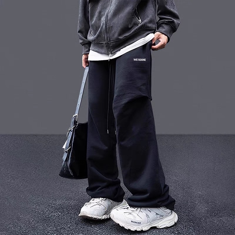 K04# WE11DONE Tienda Insignia 2023 Nuevo Modelo Simple Letras Estampadas Pliegues Casual Pantalones de Pierna…