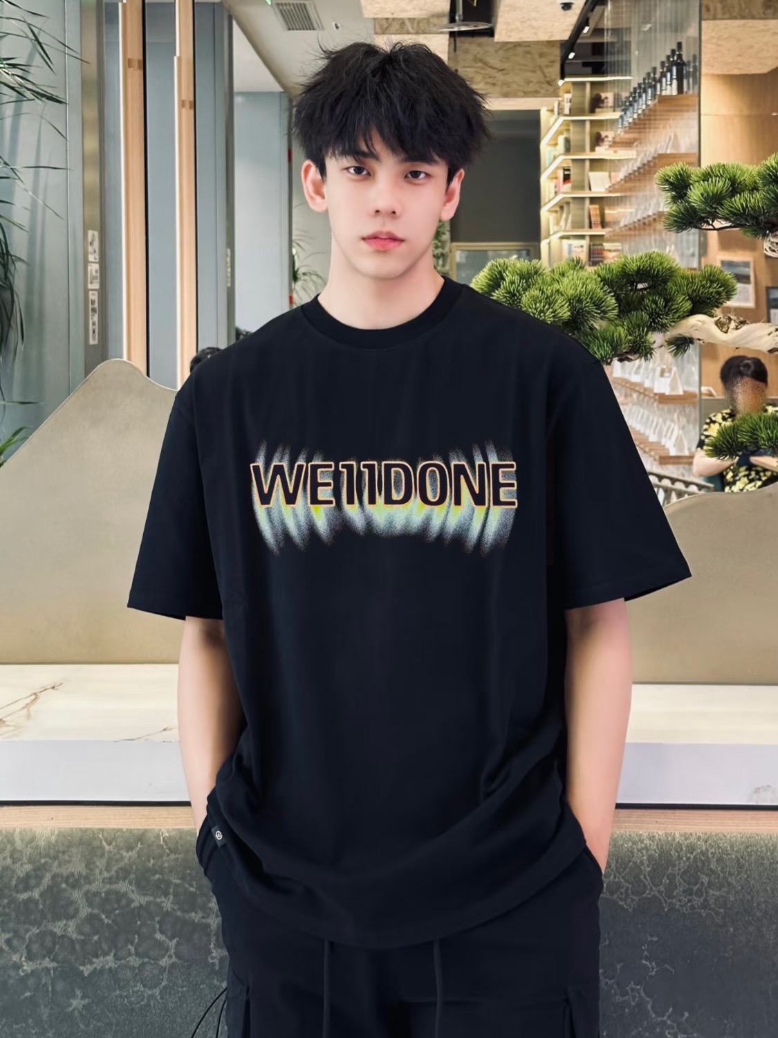 W172# Sincronizado con el sitio oficial de WE11DONE, camiseta de manga corta de verano con estampado de letras de llama…