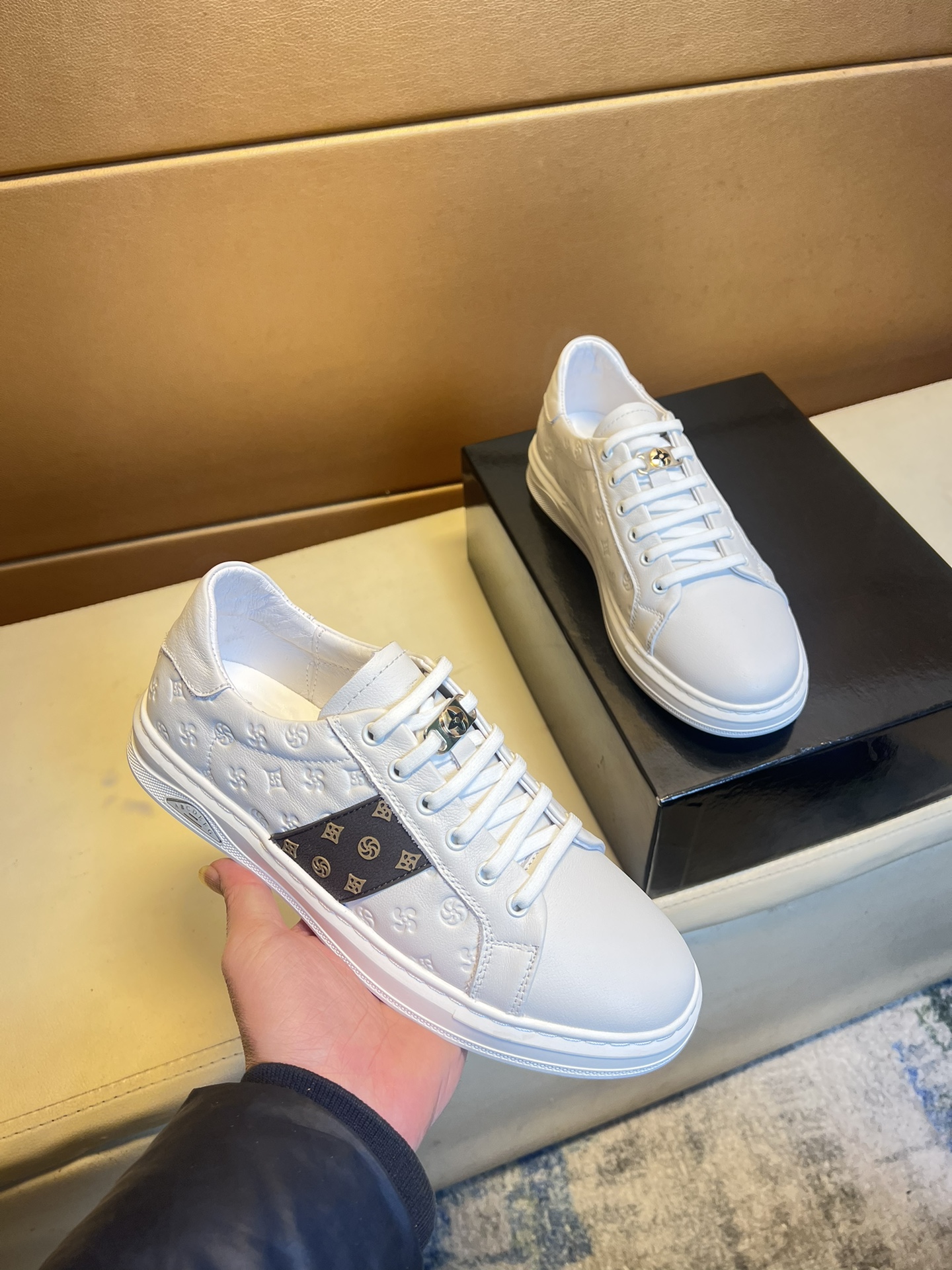 Louis Vuitton Shoes Sneakers Casual