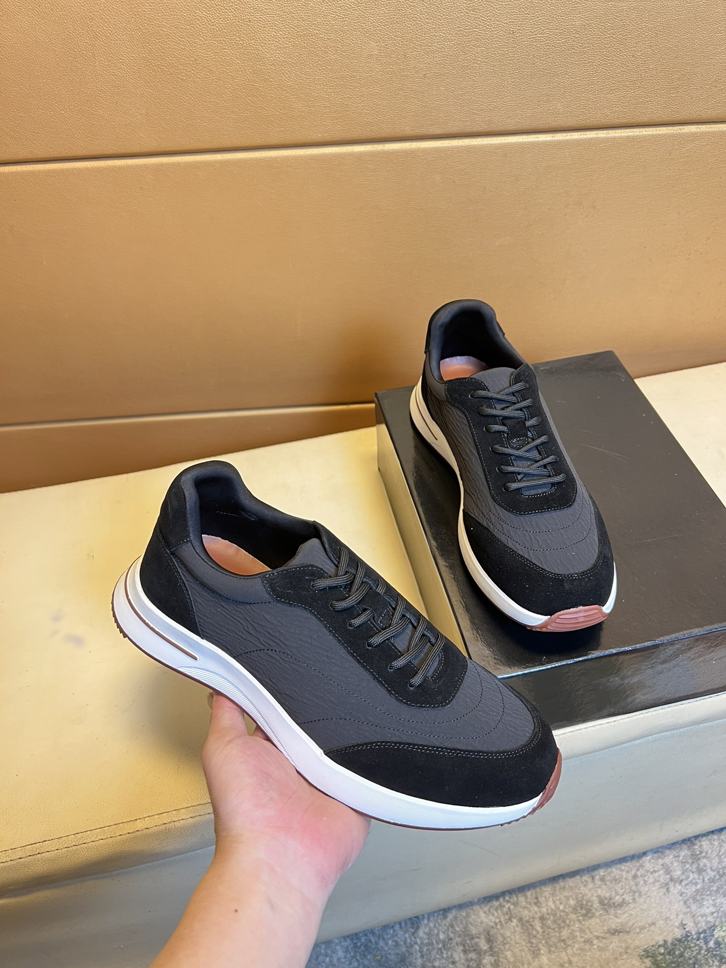 pp250...BC New Brunello Cucinell* Low Top Sneakers Official Price RMB, Los hilos clásicos inspiran e