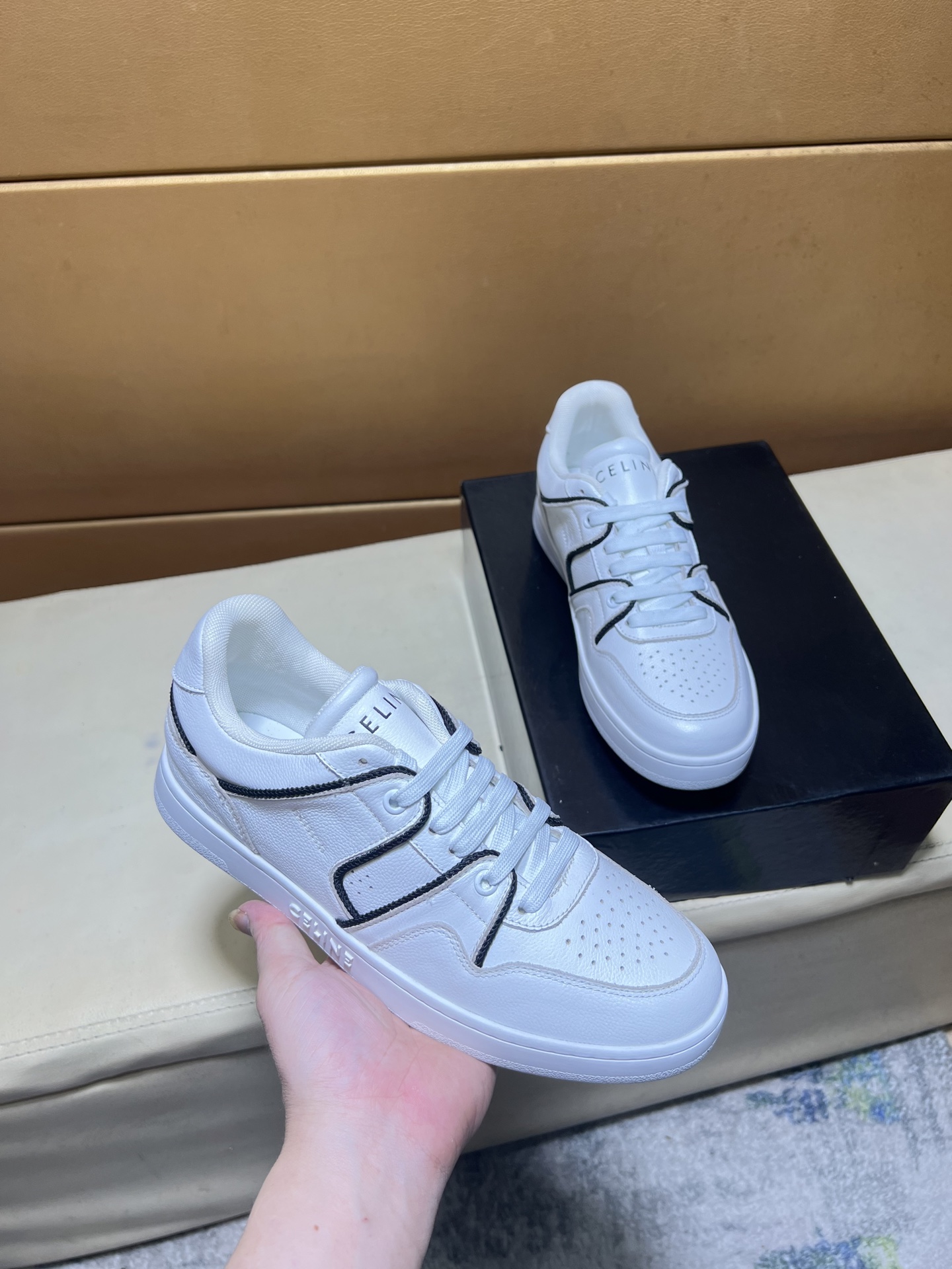 NO:347932,p【CELINE】Celin original Napa calfskin·Shoe body brand plastic·High Zhoubo brand logo + inner lining·Foot pad mesh inner lining + original TPR rubber·Modeled sole - Ultra-high quality control·fine workmanship highlighted (high-end, noble, grade) -Size 38-44,,celine,celine,cowhide19860909p【CELINE】赛琳 原版纳帕小牛皮·鞋身品牌塑胶·高周波品牌logo＋内里·垫脚网布内里＋原版·TPR橡胶·成型大底 -超高品控·做工精细凸显(高端·贵气·档次) -Size 38-44,,celine,celine,cowhide,Men's shoes