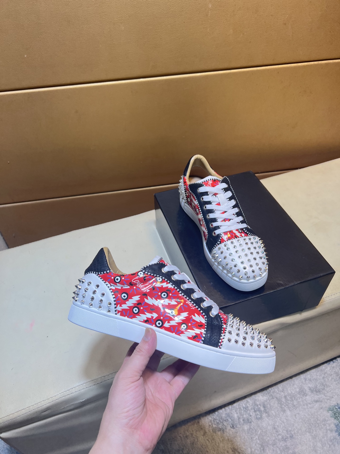 Christian Louboutin（cl男） Style Leather Men's Shoes Lookbook Reference image 2