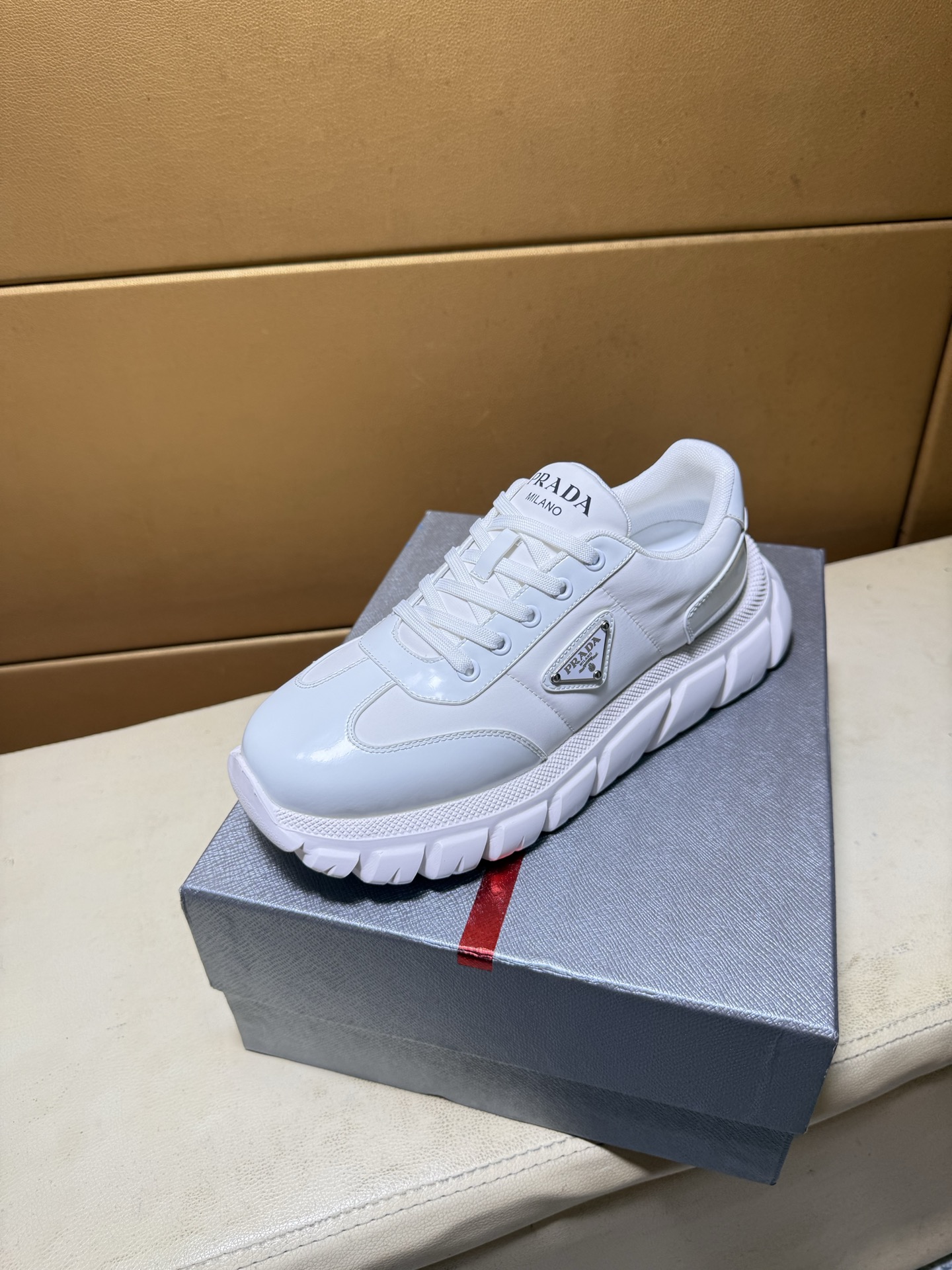 Prada women's shoes p 《PRADA》 ： ， 🇮🇹 ： · logo· · logo： （ · · ）· （ 🇮🇹 · ）， ： ， ： · · · · · · 38-44 — photo 3