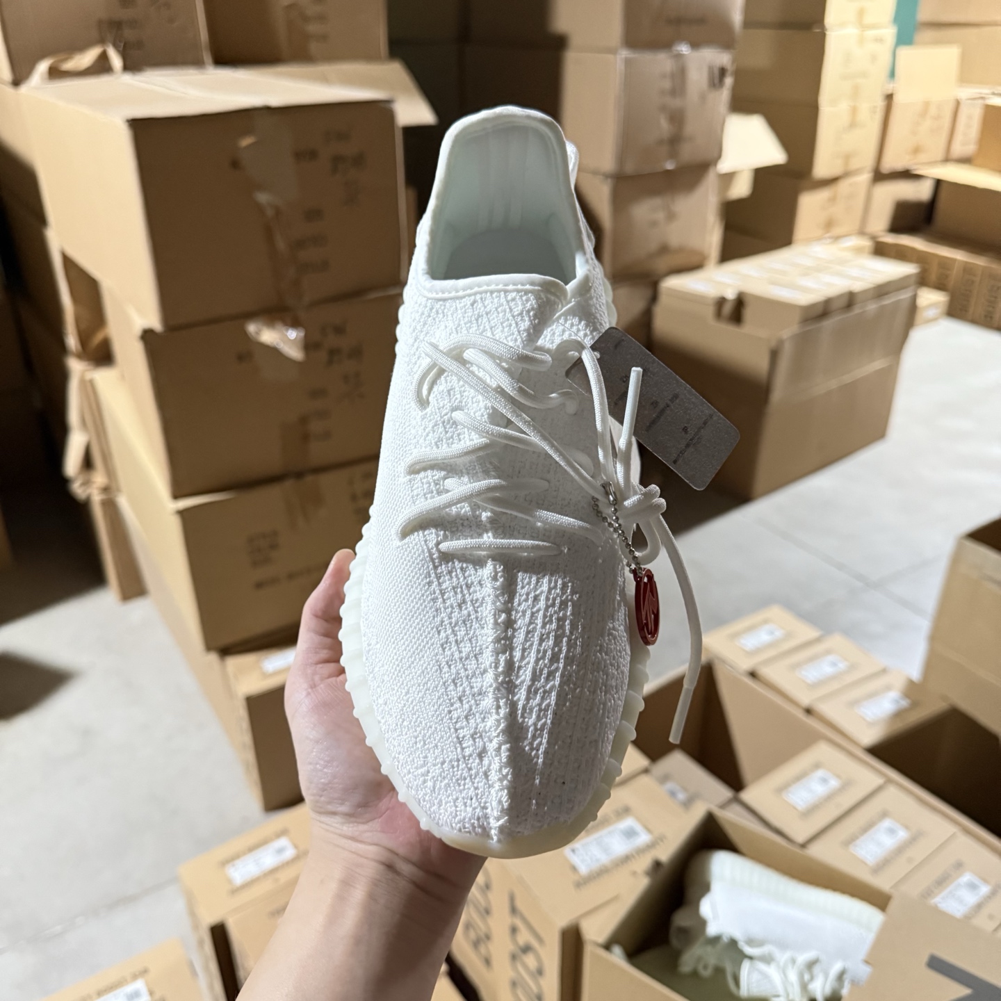 5.1劲爆福利  60💰
巴斯夫椰子350