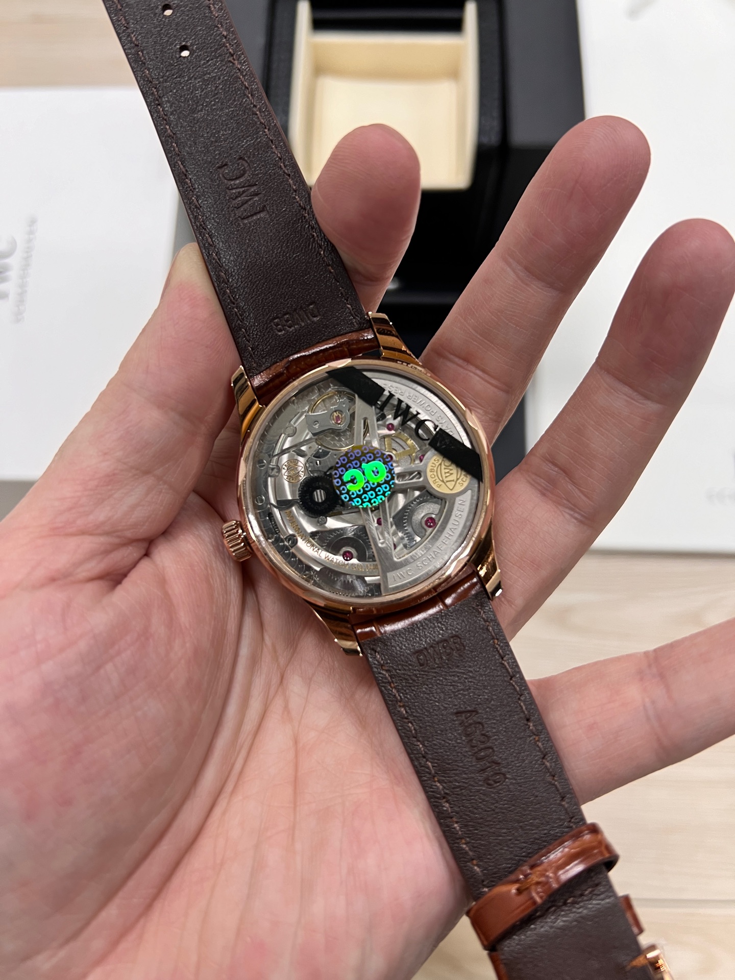 IWC 포르투기저 7 데이즈 로즈골드 남성 시계 이미지 8
