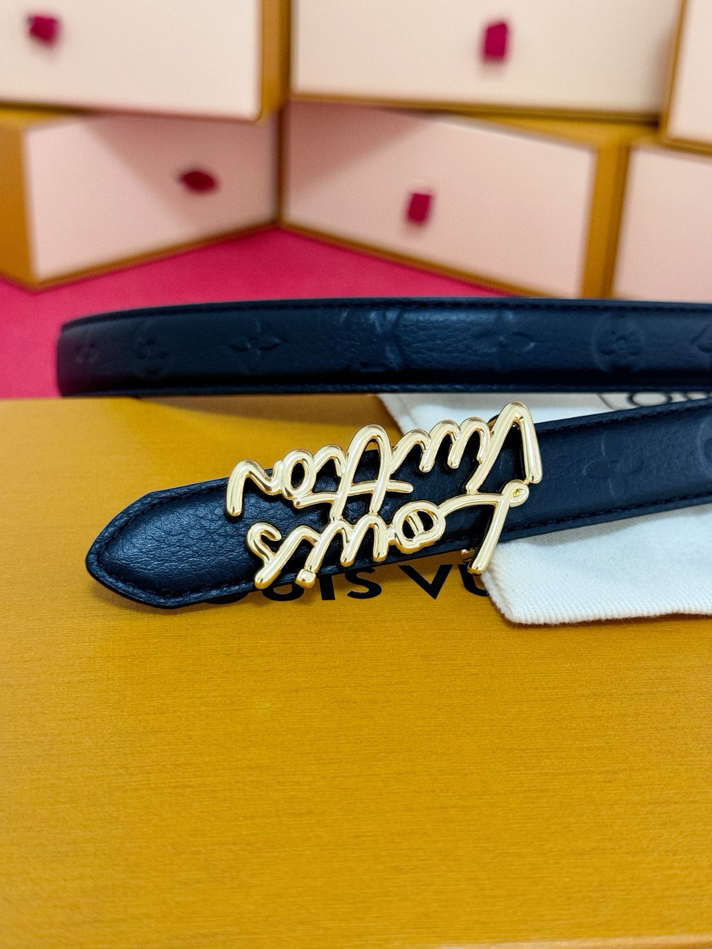 Louis Vuitton 宽度：𝟮 𝟬𝗰𝗺 LV « 配全套 原包装 » 进口 PVC拼小牛皮+精品纯铜扣 开模板正货代购级 细节做工 完美一致 高品质质量