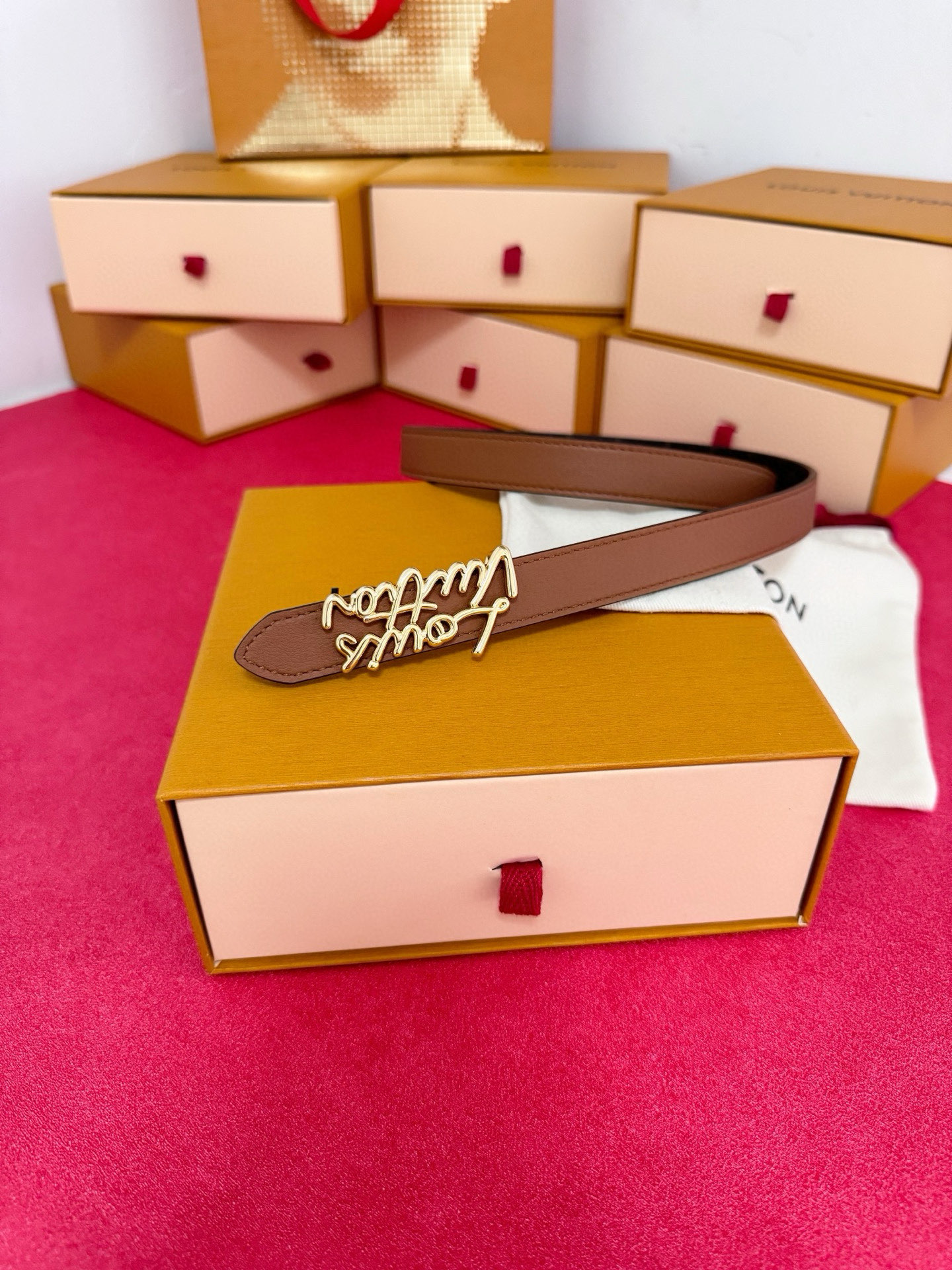 Louis Vuitton 宽度：𝟮 𝟬𝗰𝗺 LV « 配全套 原包装 » 进口 PVC拼小牛皮+精品纯铜扣 开模板正货代购级 细节做工 完美一致 高品质质量