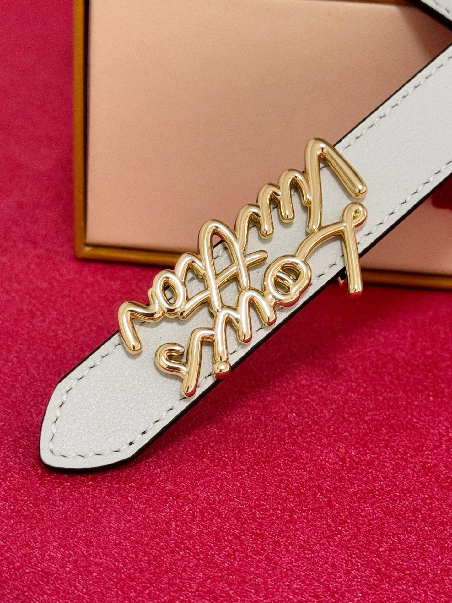 Louis Vuitton 宽度：𝟮 𝟬𝗰𝗺 LV « 配全套 原包装 » 进口 PVC拼小牛皮+精品纯铜扣 开模板正货代购级 细节做工 完美一致 高品质质量