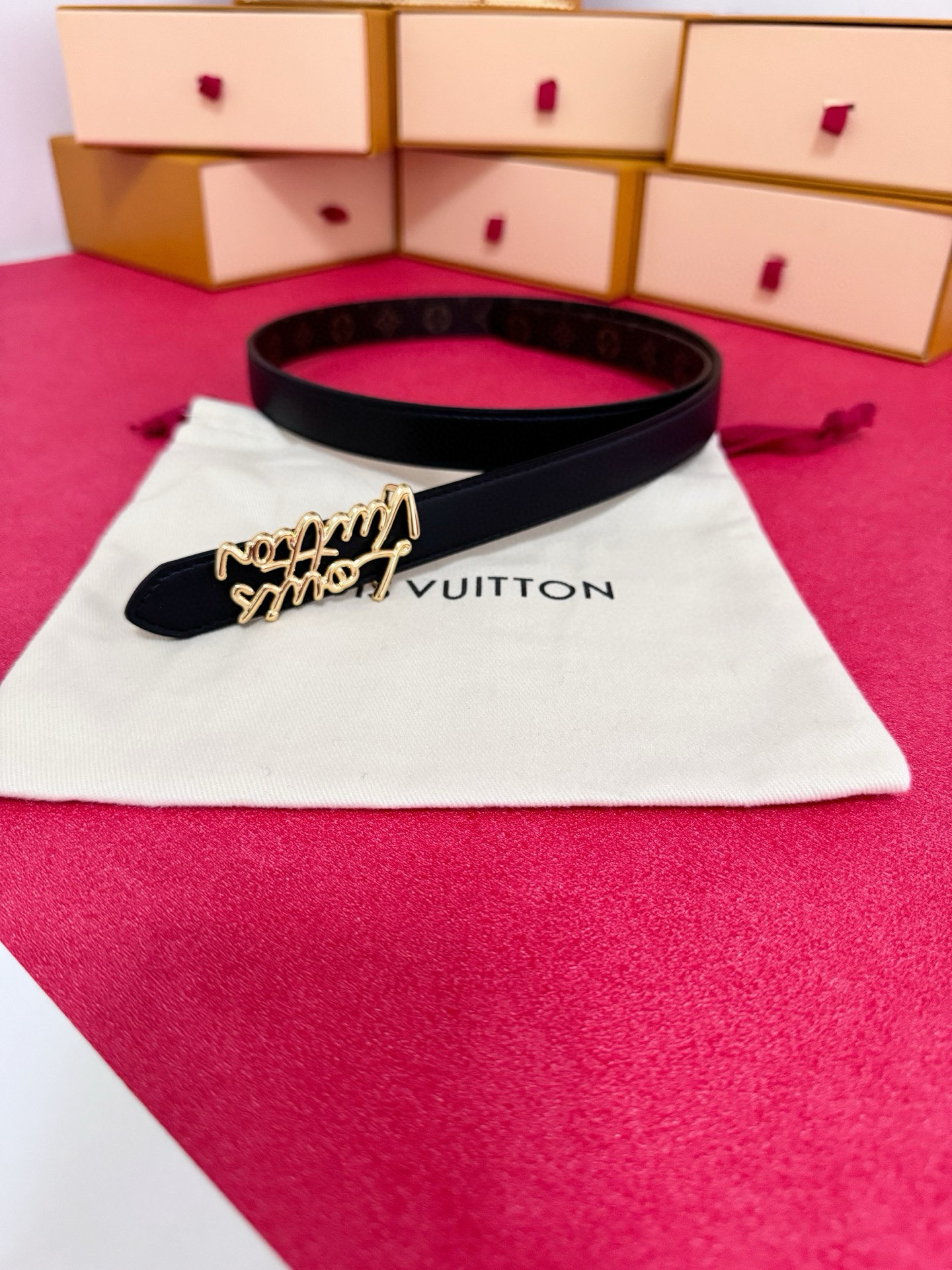 Louis Vuitton 宽度：𝟮 𝟬𝗰𝗺 LV « 配全套 原包装 » 进口 PVC拼小牛皮+精品纯铜扣 开模板正货代购级 细节做工 完美一致 高品质质量