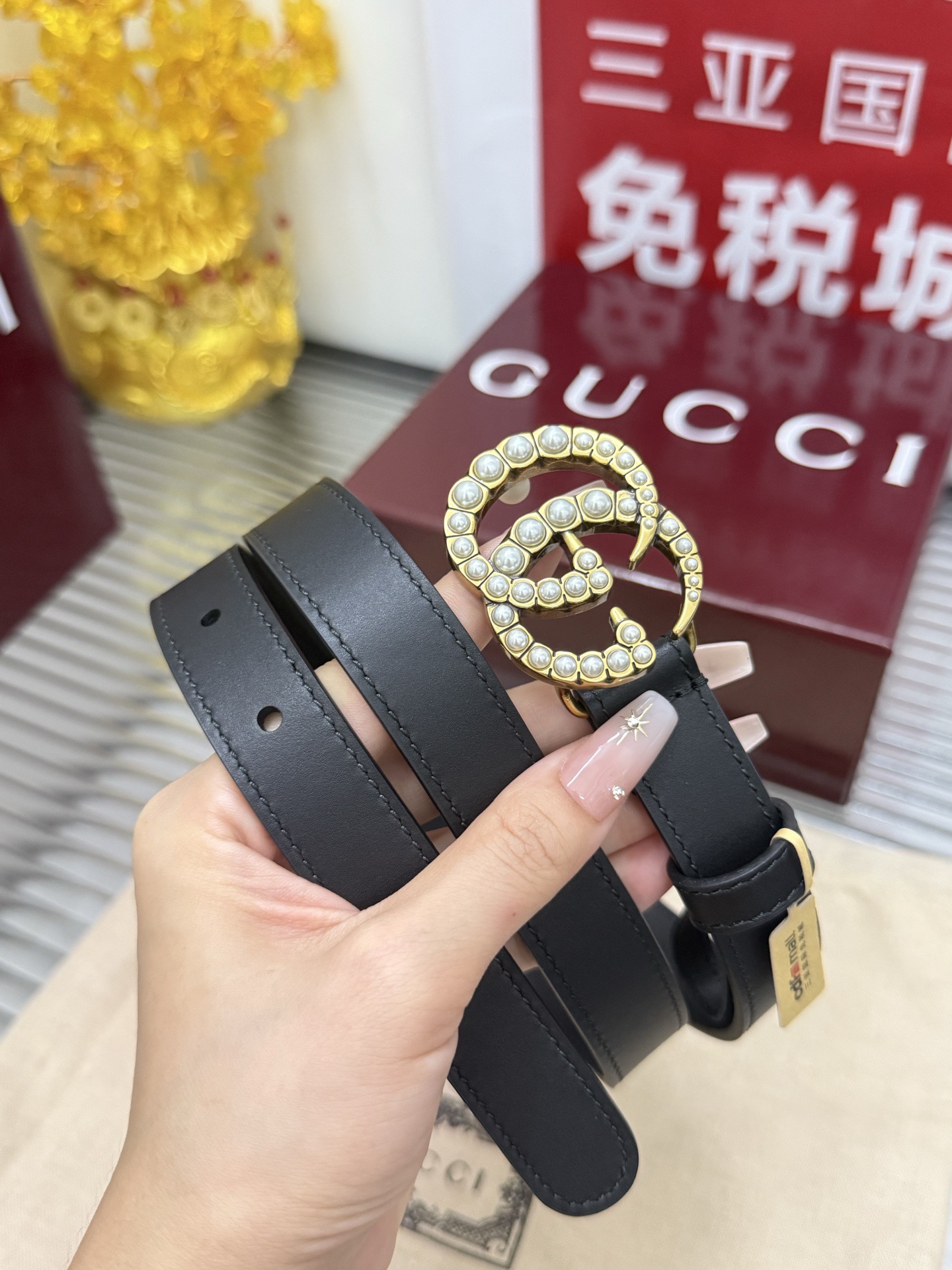 Gucci 宽度：𝟮 𝟬𝗰𝗺 古驰 Gucci « 配全套 原包装 » 小牛皮+精品纯铜镶珠牢固不掉 代购正货级 · 精细完美走线 细节 工整 高品质质量