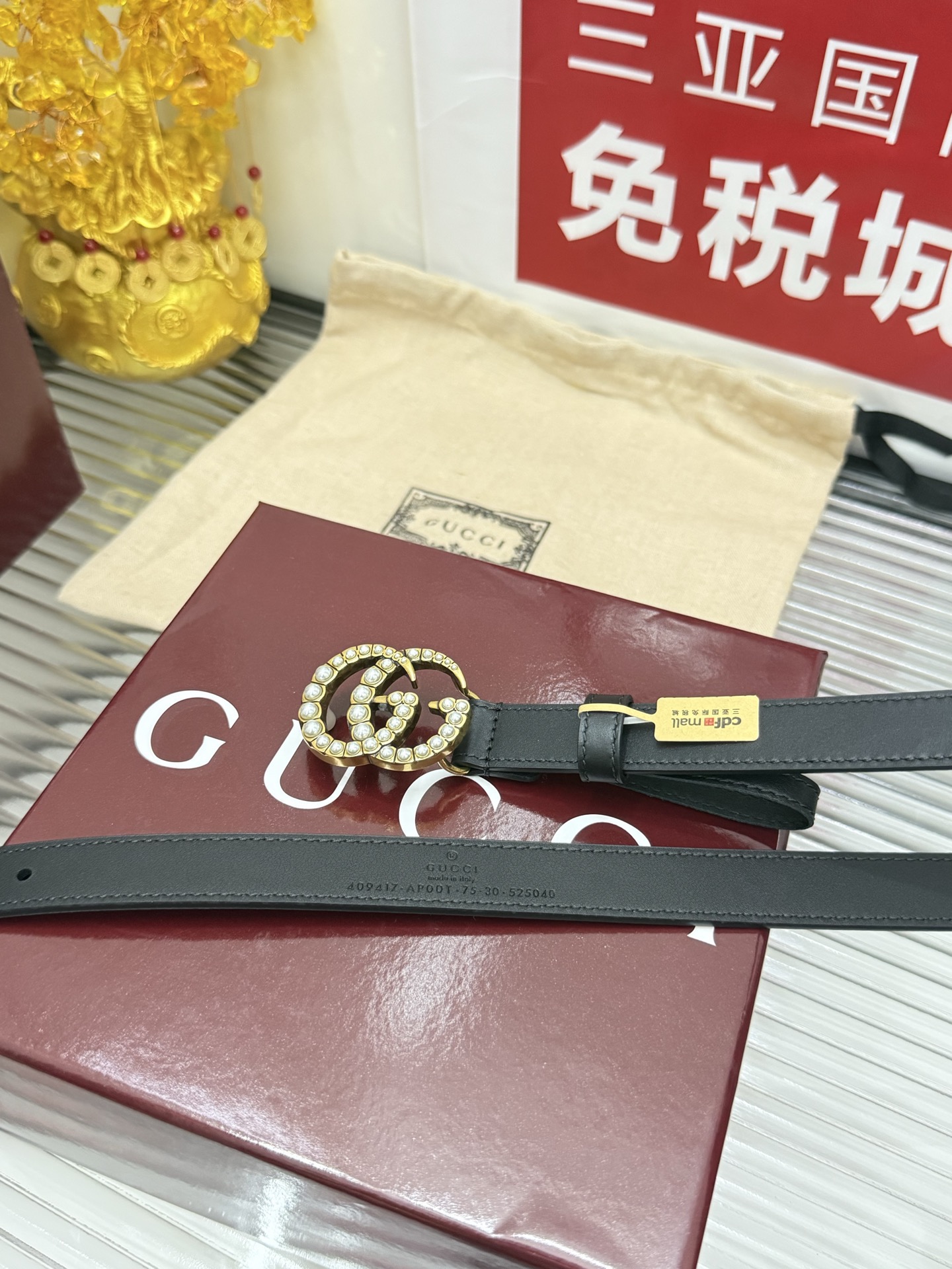 Gucci 宽度：𝟮 𝟬𝗰𝗺 古驰 Gucci « 配全套 原包装 » 小牛皮+精品纯铜镶珠牢固不掉 代购正货级 · 精细完美走线 细节 工整 高品质质量