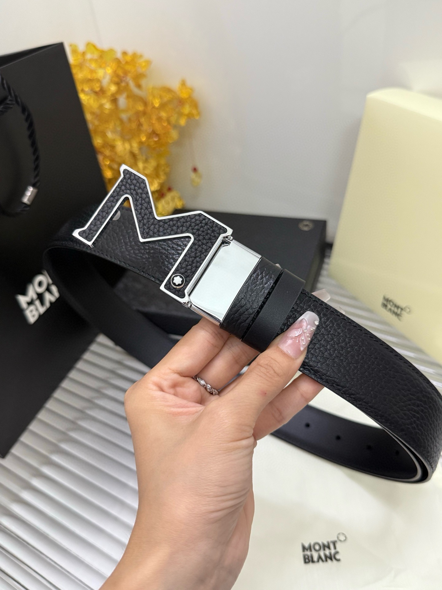 Montblanc 宽度：𝟑 𝟓𝐜𝐦 万宝龙 Montblanc« 配全套 原包装 » ㊣代 货品可验货