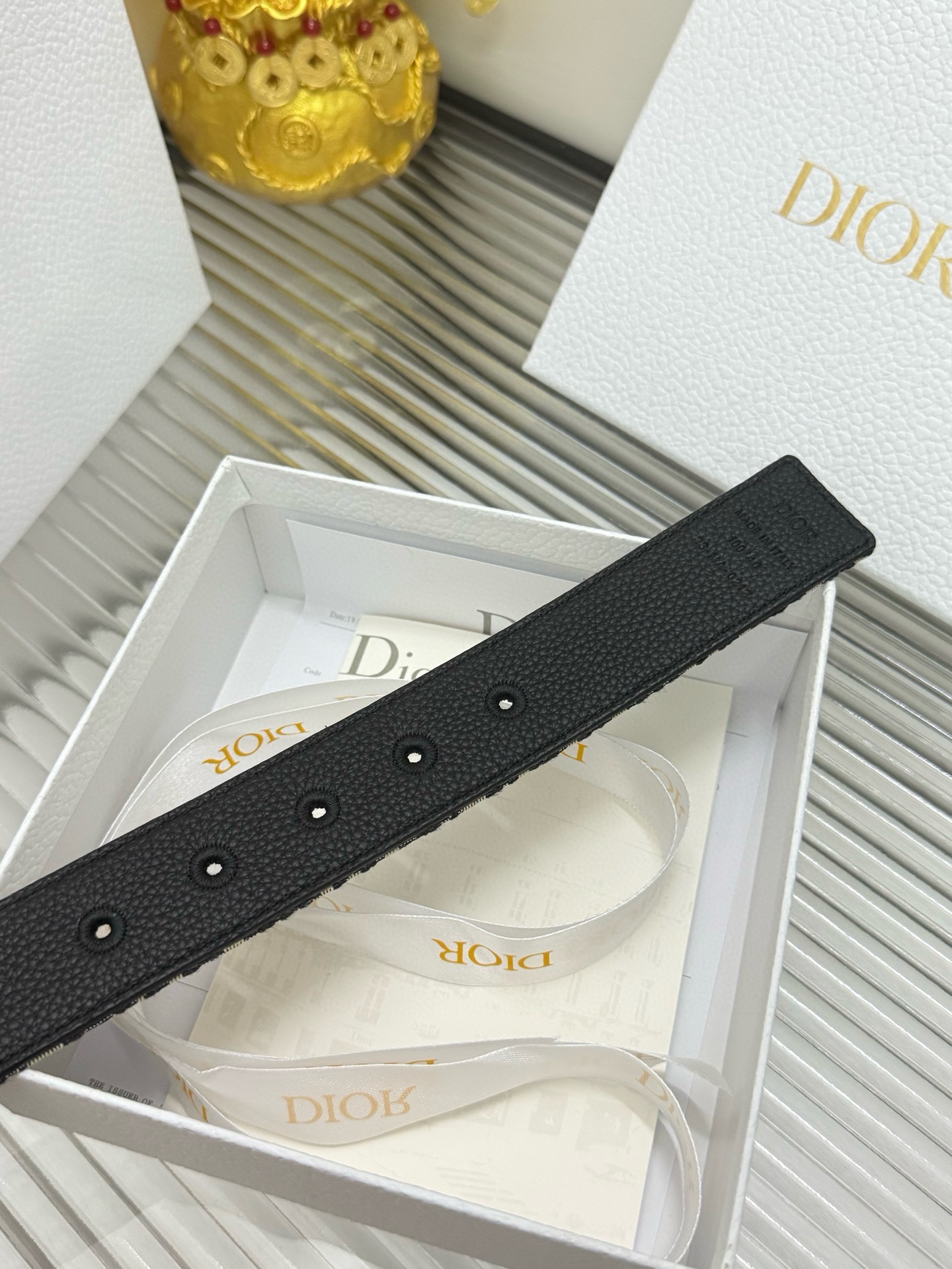 Dior 宽度：𝟑 𝟱𝗰𝗺 迪奥 Christian Dior « 配全套 原包装 » 布拼小牛皮·缝线孔位