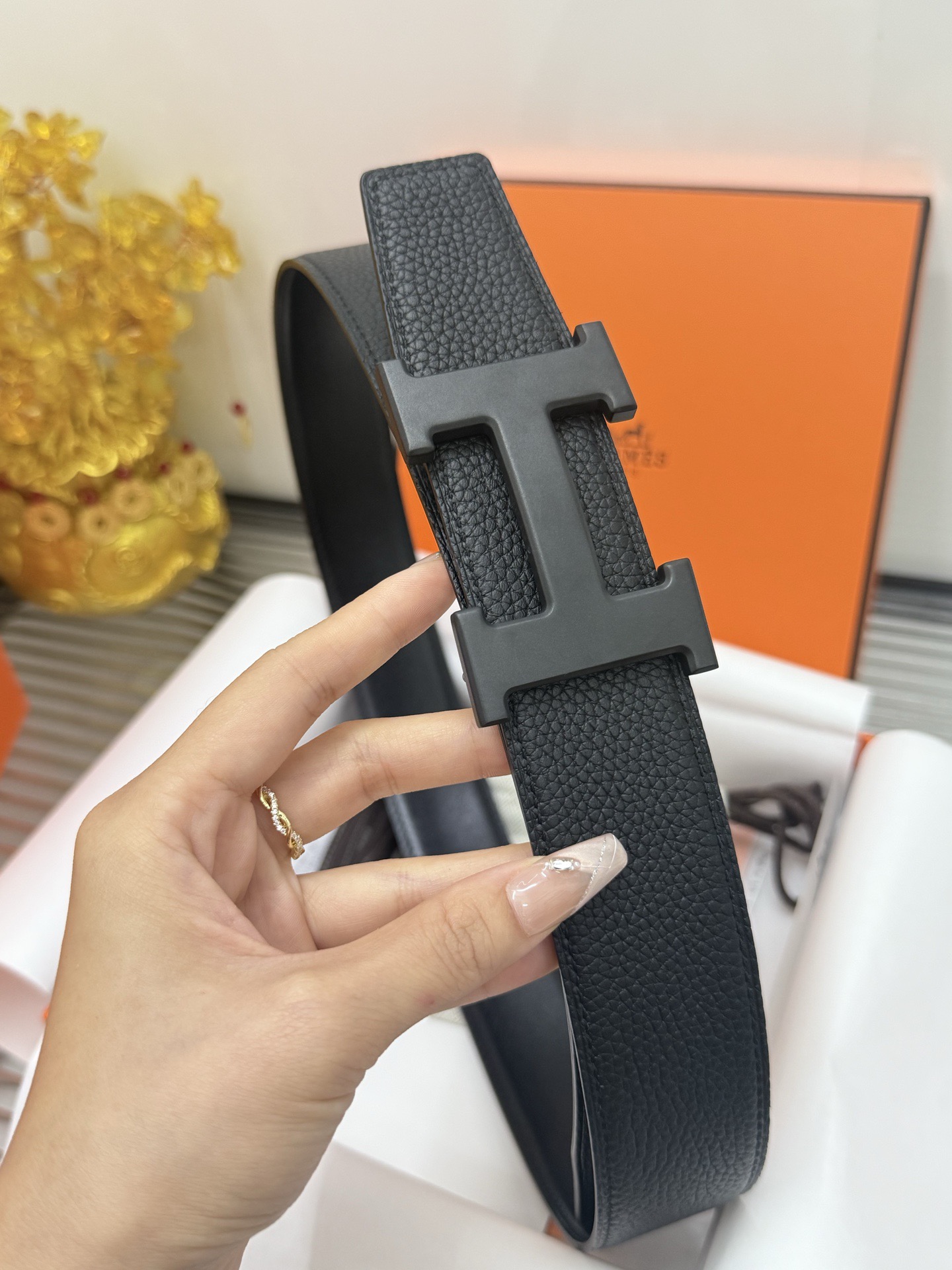 Hermès 宽度：𝟯 𝟴𝗰𝗺 爱马仕 Hermès « 配全套 原包装 » 双面可使用 进口𝐓𝐎𝐆𝐎小牛皮+精品纯钢五金扣