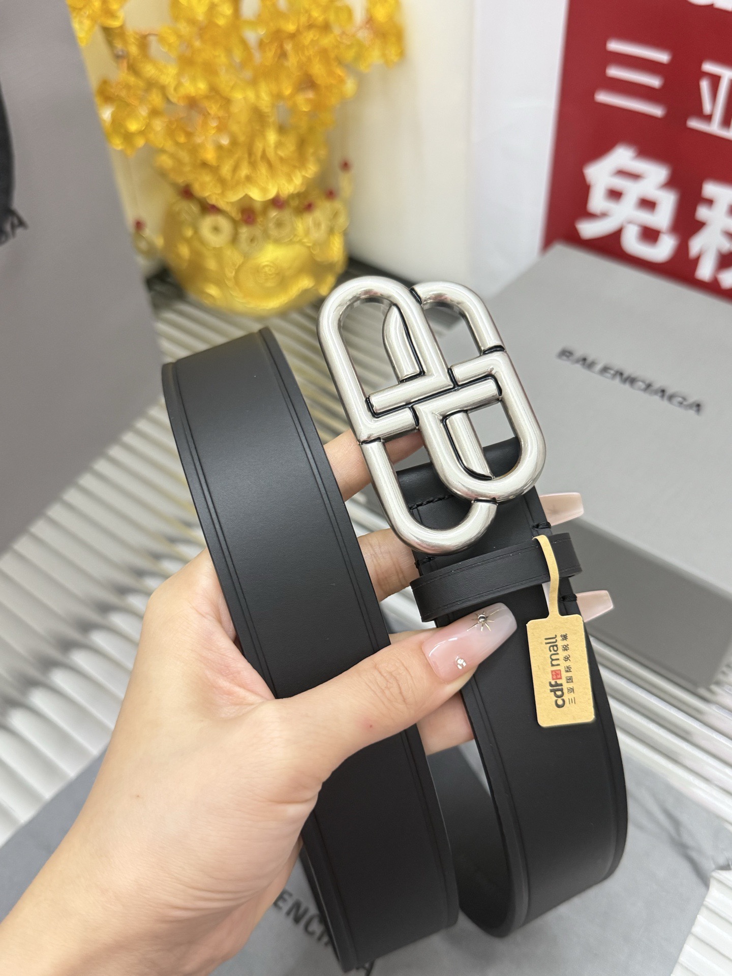 Balenciaga 宽度：𝟑 𝟱𝗰𝗺 巴黎世家 Balenciaga « 配全套 原包装 » 款 进口小牛皮黑平纹配精品纯铜砂黑扣 代购正货级 · 精细完美走线 细节 工整 高品质