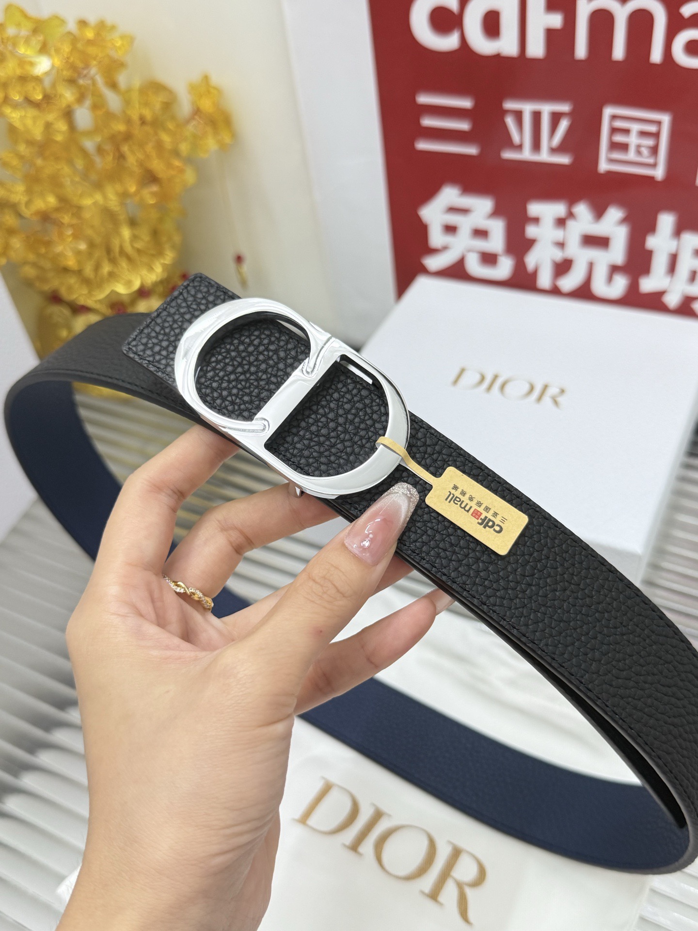 Dior 宽度：𝟑 𝟱𝗰𝗺 迪奥Dior « 配全套 原包装 » 系列 双面可使用黑+蓝 进口小牛皮荔枝纹+精品纯铜五金扣