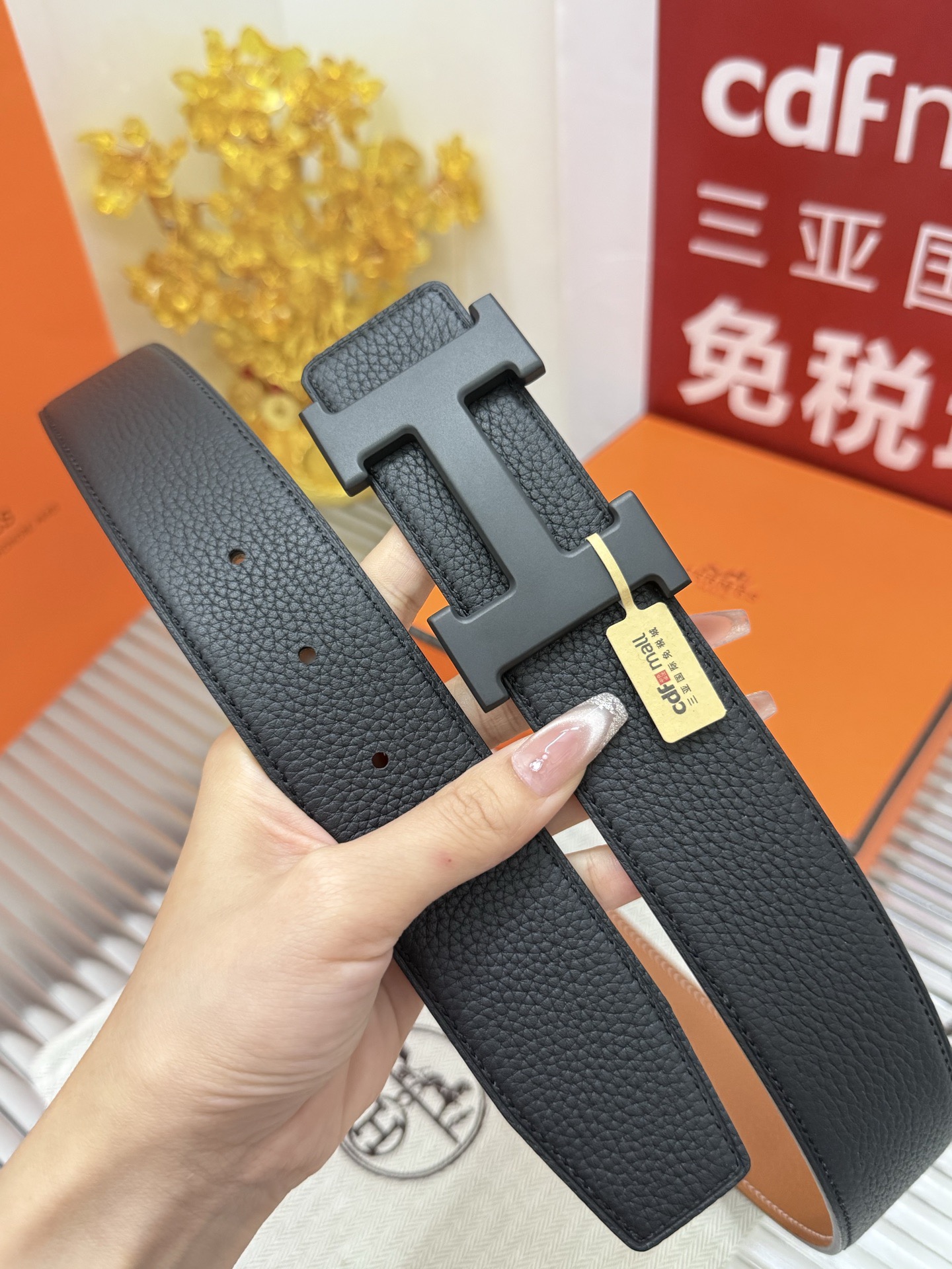Hermès 宽度：𝟯.𝟴𝗰𝗺 爱马仕 Hermès 软皮质 双面荔枝可用 进口𝐓𝐎𝐆𝐎小牛皮+精品纯钢五金扣