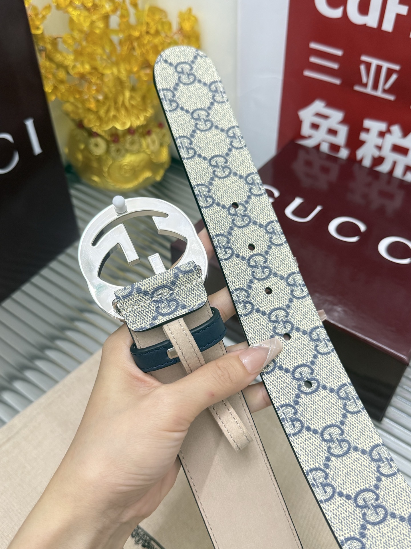 Gucci 宽度：𝟰.𝟬𝗰𝗺 古驰 Gucci « 配全套 原包装 » 黑花 进口皮/树膏小牛皮底+精品纯铜五金扣